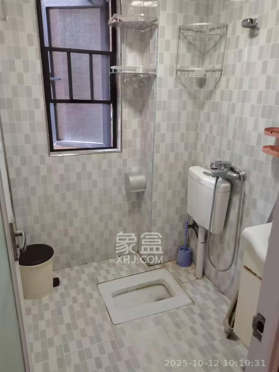 湘域城邦(湘域国际中心)  2室1厅1卫    2800.0元/月 湘域城邦(湘域国际中心)  2室1厅1卫    2800.0元/月室内图