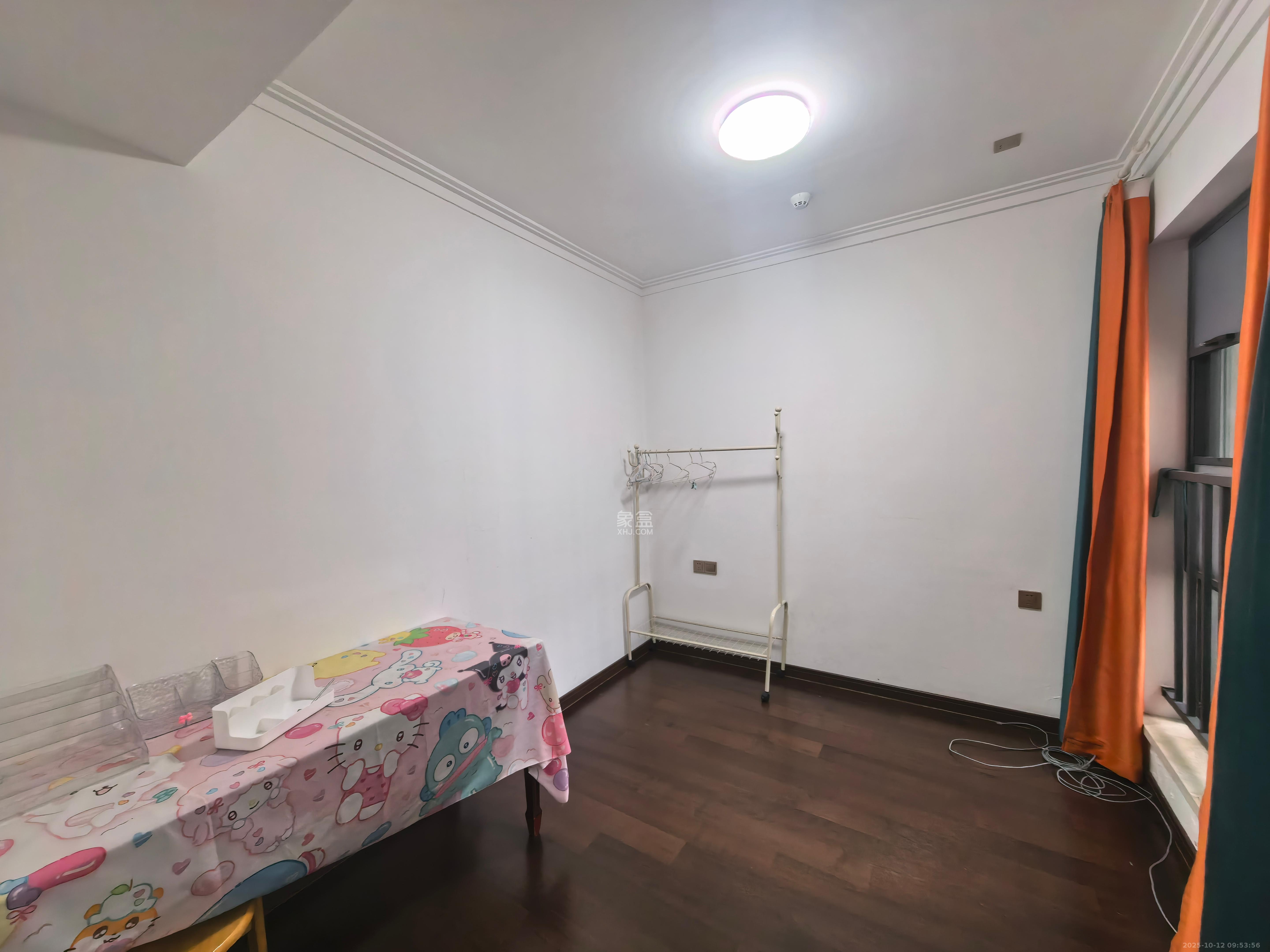 绿地长沙城际空间站(绿地新里佳苑) 3室2厅2卫 3200.0元/月 绿地长沙城际空间站(绿地新里佳苑) 3室2厅2卫 3200.0元/月室内图