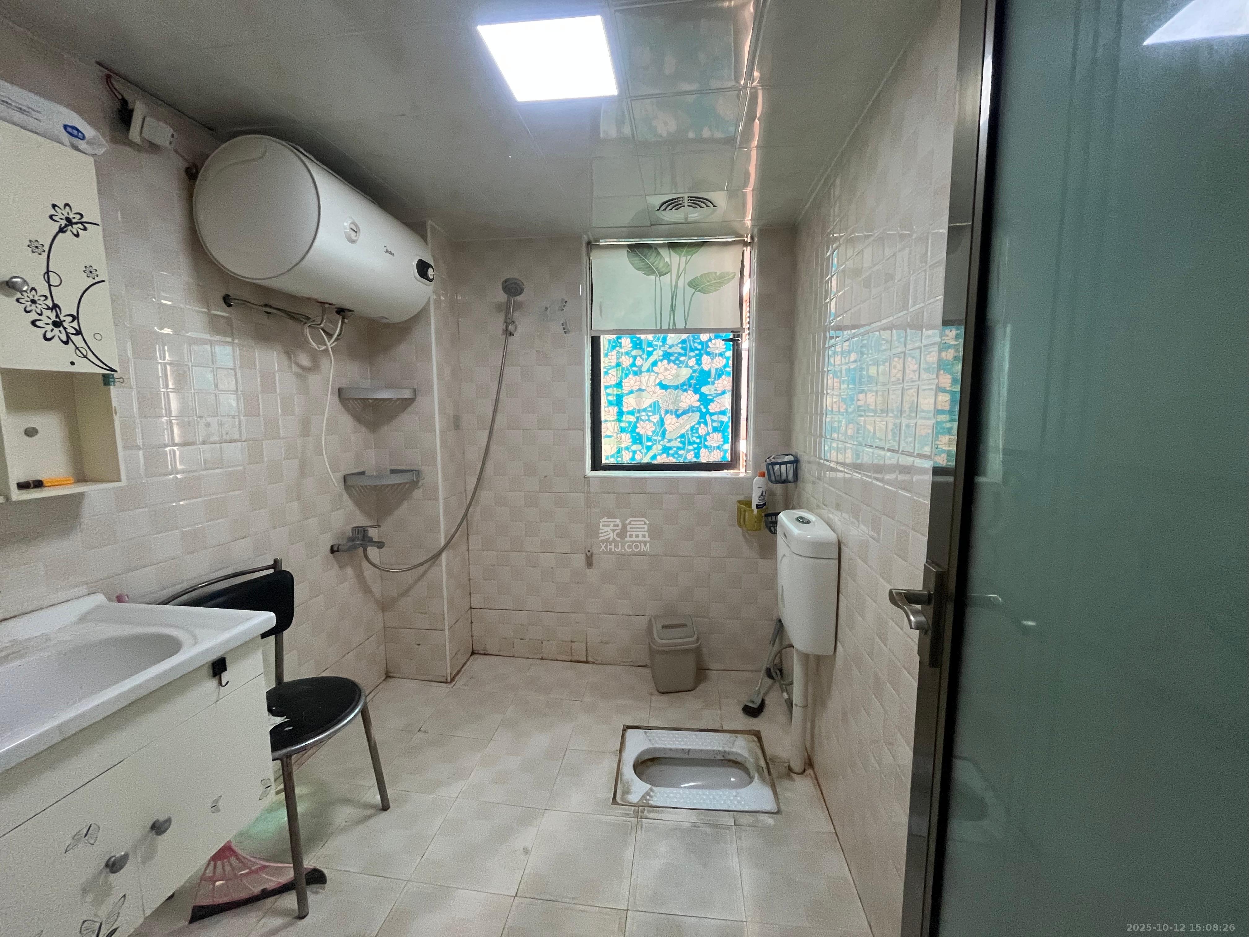 保利花园  2室2厅1卫    1800.0元/月 保利花园  2室2厅1卫    1800.0元/月室内图