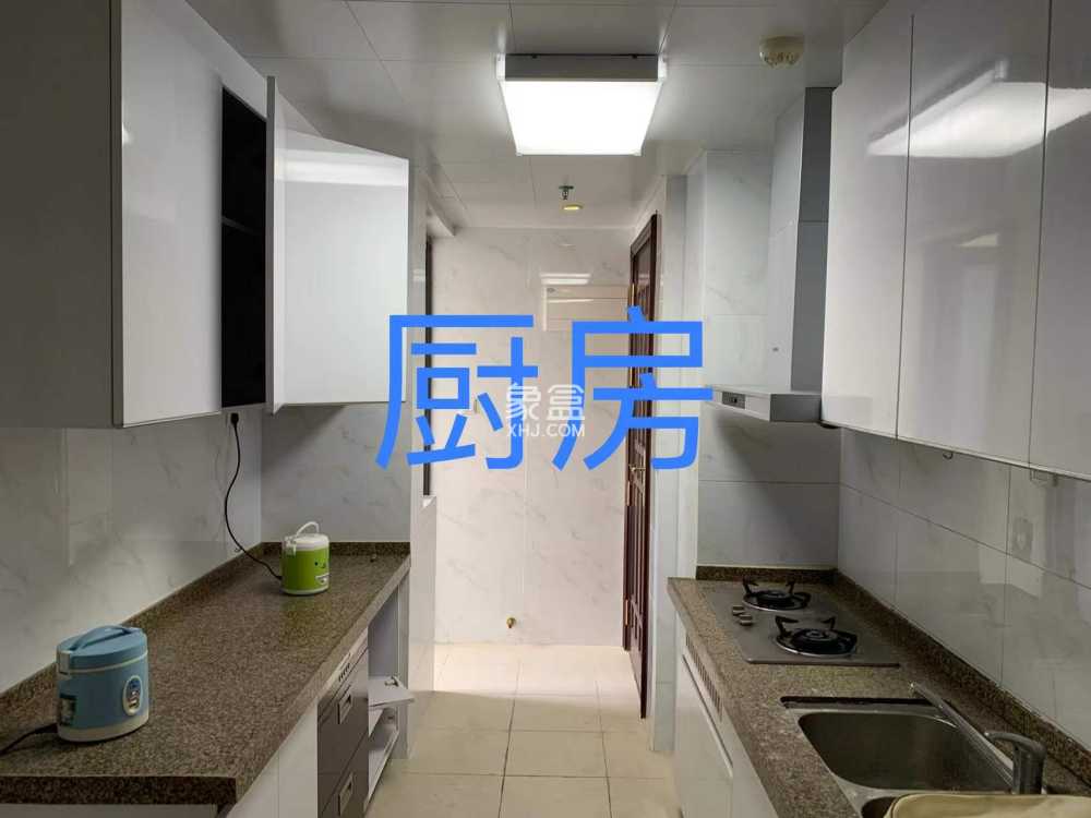 恒大海口文化旅游城  4室2厅2卫    3300.0元/月室内图