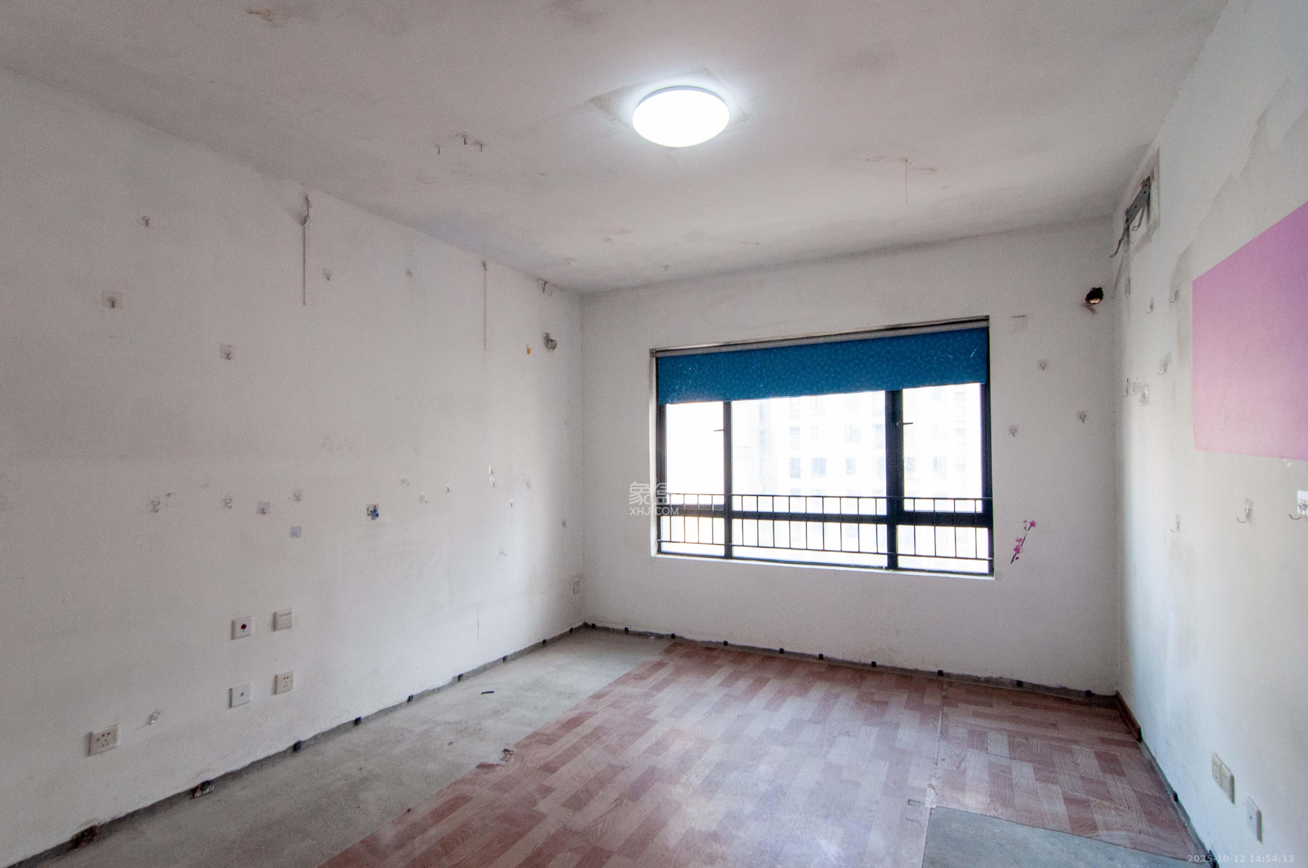 中海梅溪湖壹号 3室2厅2卫 169.0万 中海梅溪湖壹号 3室2厅2卫 169.0万其他