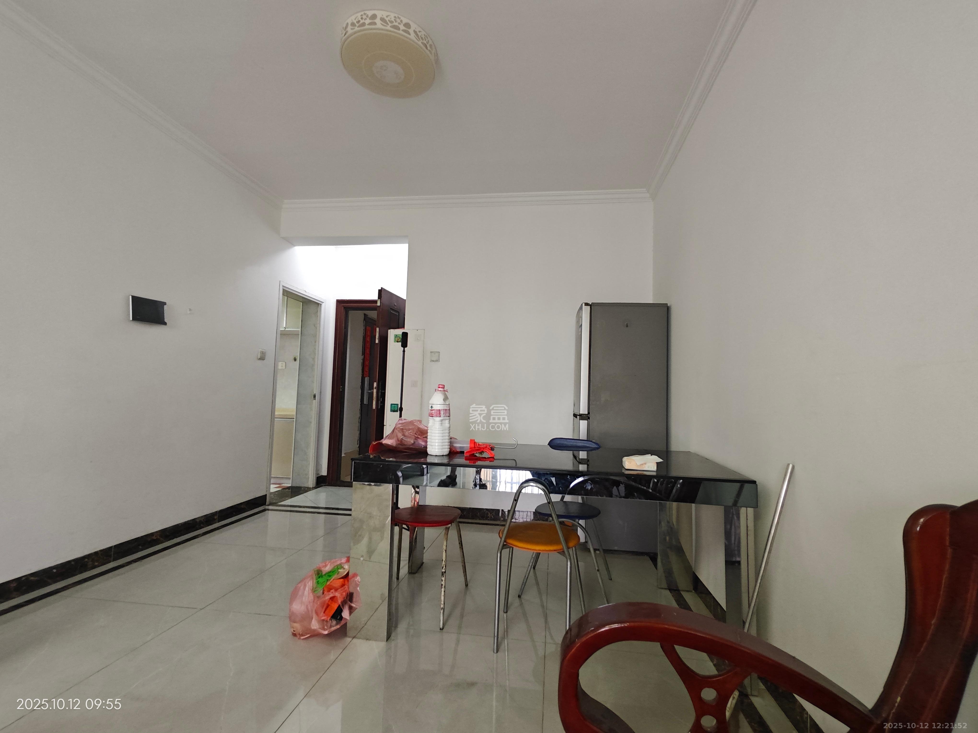 深业睿城 2室1厅1卫 1850.0元/月 深业睿城 2室1厅1卫 1850.0元/月室内图