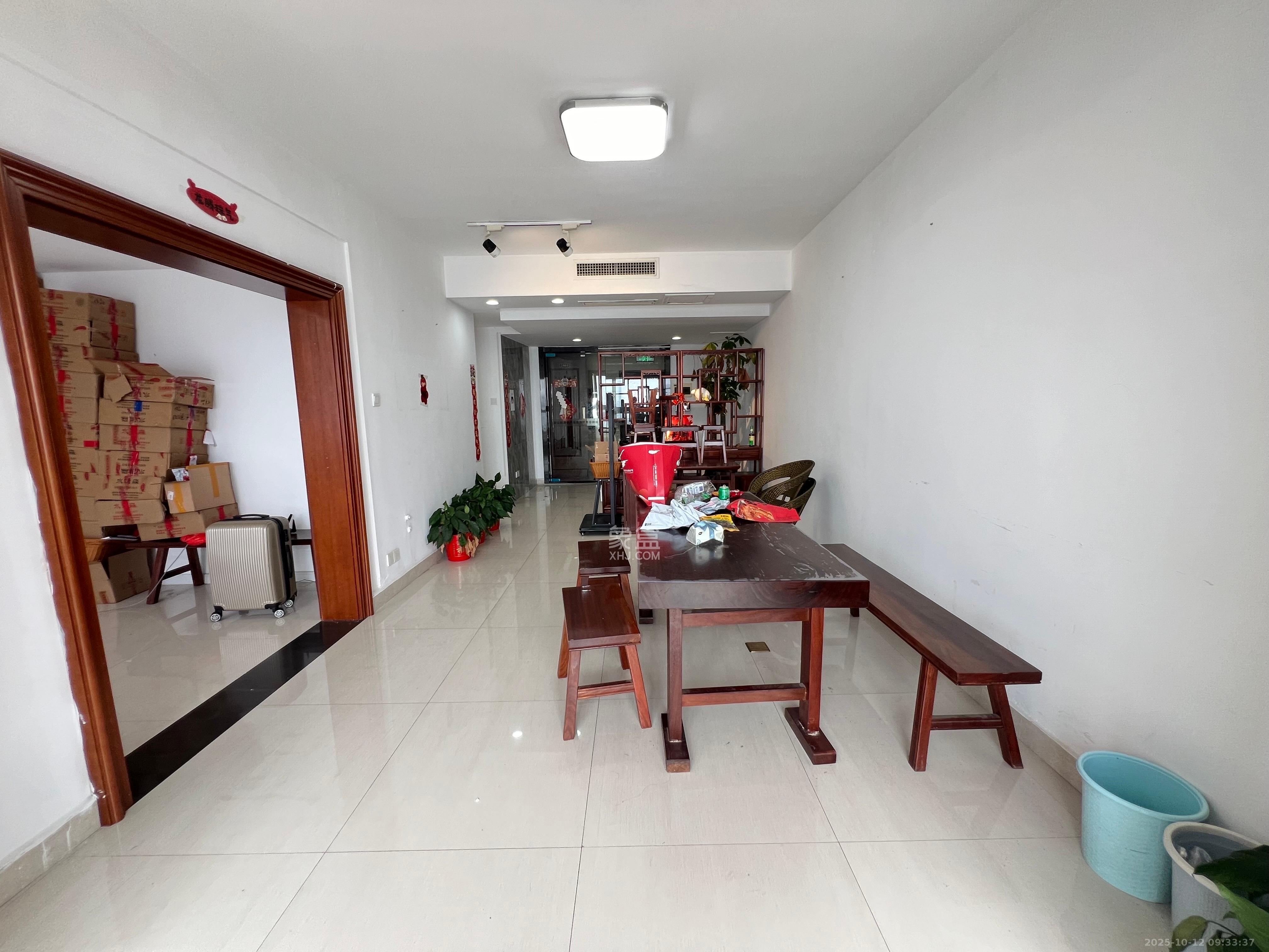 华晨国际公馆 5室1厅1卫 7500.0元/月 华晨国际公馆 5室1厅1卫 7500.0元/月室内图