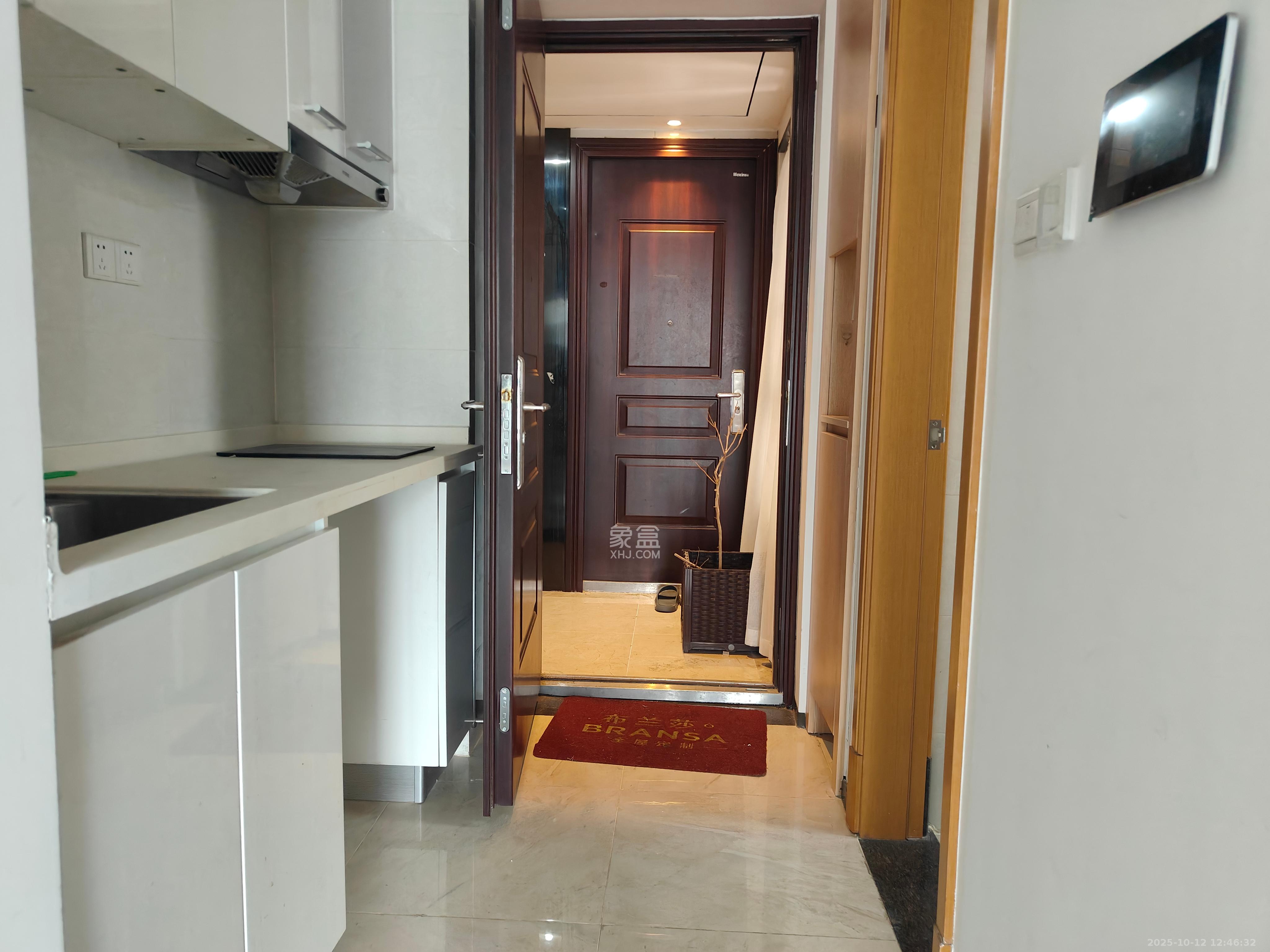 中海国际二期  1室1厅1卫    1100.0元/月室内图