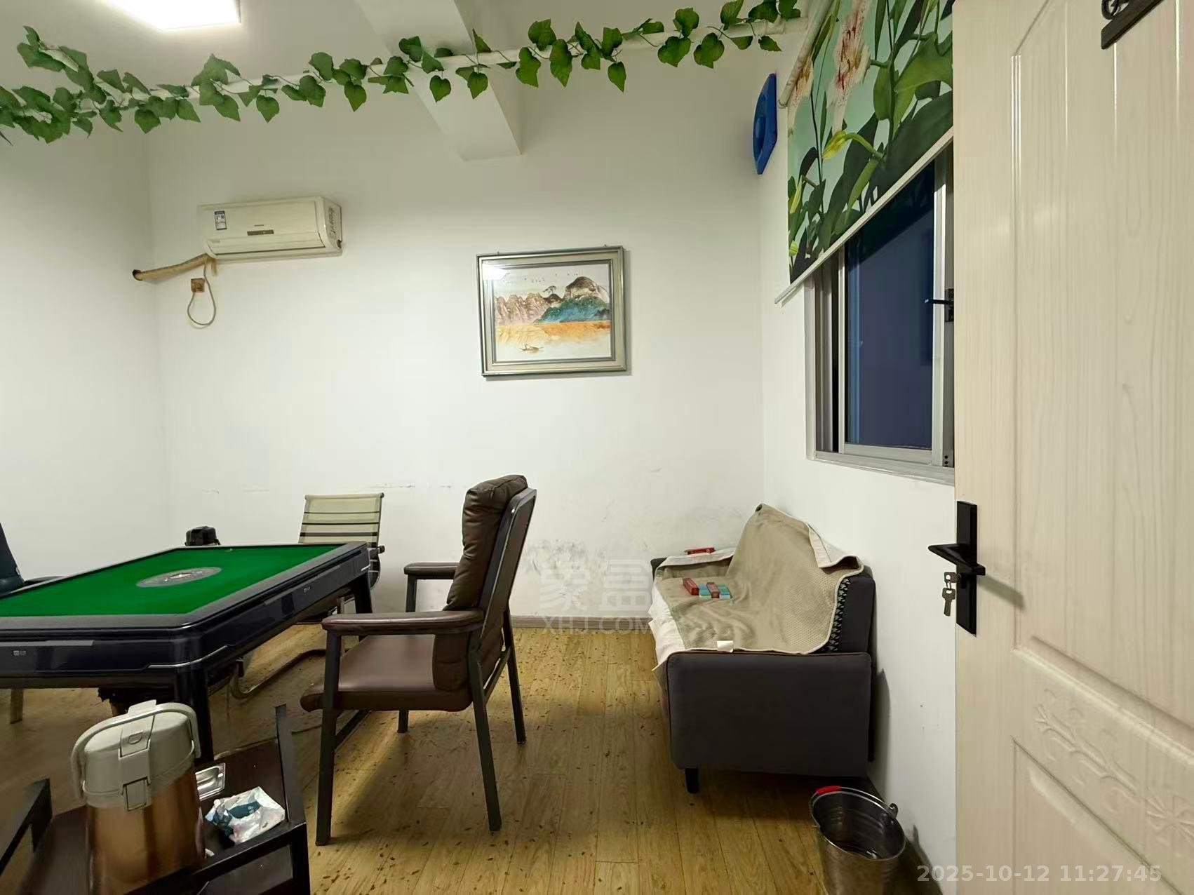 庐山春天二期曼城   120.68㎡      4500.0元/月室内图