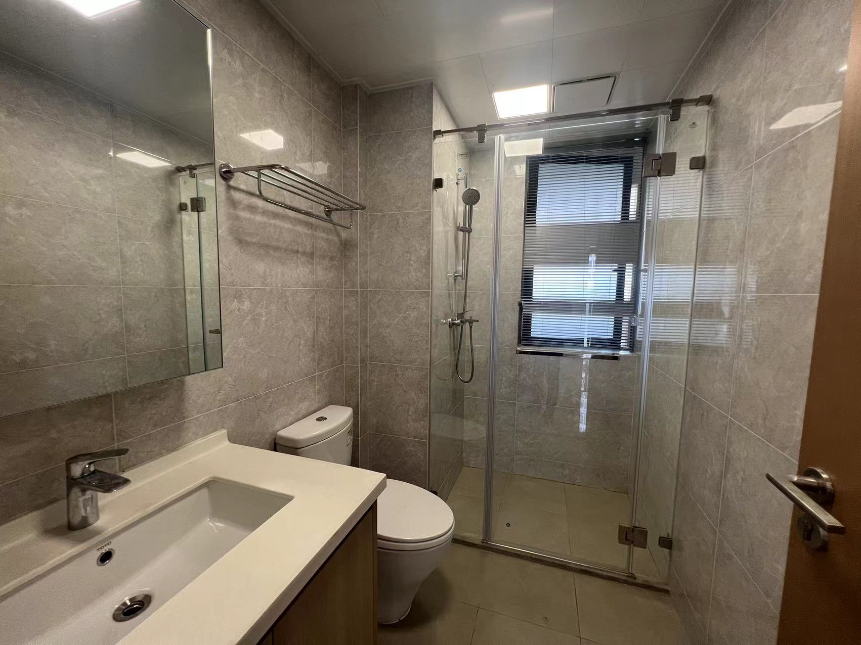 华润中心二期东悦府 2室1厅1卫 4600.0元/月 华润中心二期东悦府 2室1厅1卫 4600.0元/月室内图