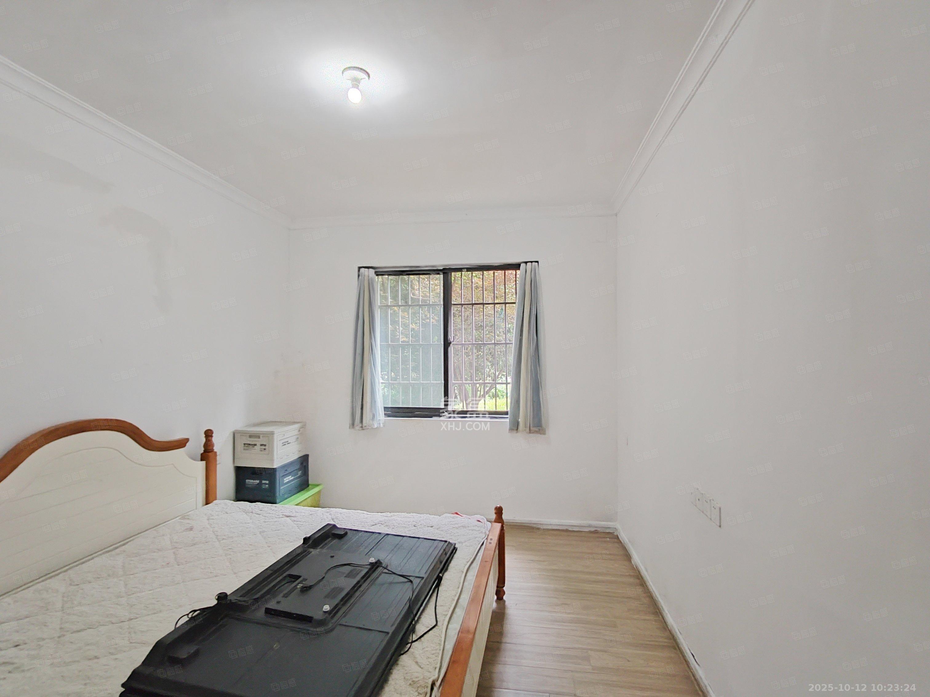 夏威夷碧水春城（碧桂园城市花园）  2室1厅1卫    1600.0元/月室内图