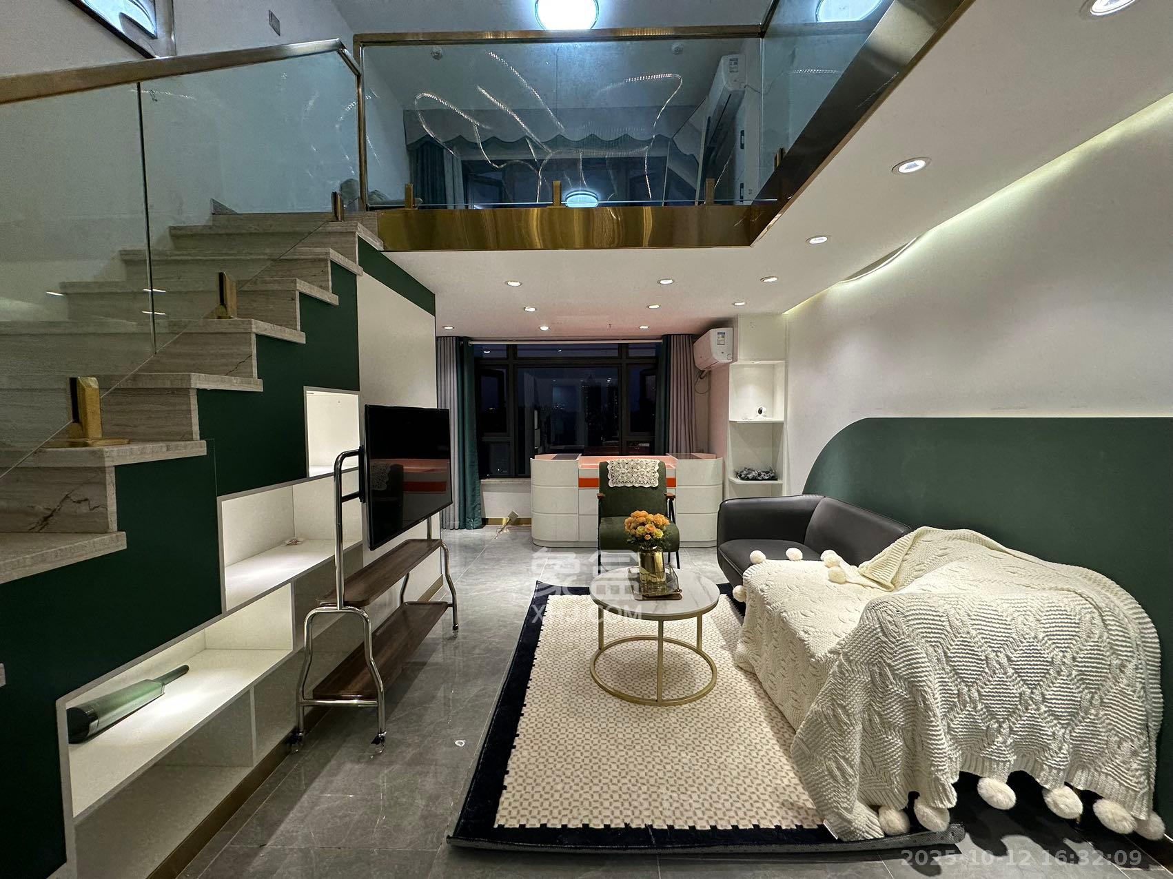 恒大御景半岛锦绣苑 2室1厅1卫 2000.0元/月 恒大御景半岛锦绣苑 2室1厅1卫 2000.0元/月室内图