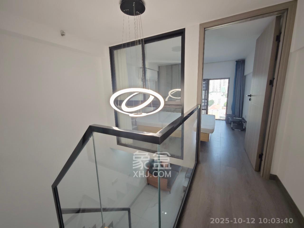 卓越江岸 2室1厅1卫 2200.0元/月 卓越江岸 2室1厅1卫 2200.0元/月室内图