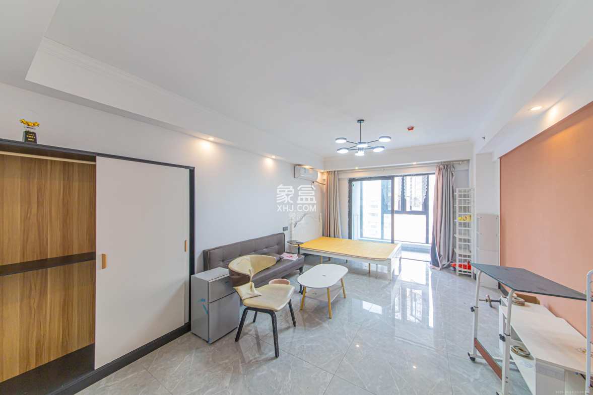 鑫远悦城(鑫远悦时代) 1室1厅1卫 29.0万 鑫远悦城(鑫远悦时代) 1室1厅1卫 29.0万客厅