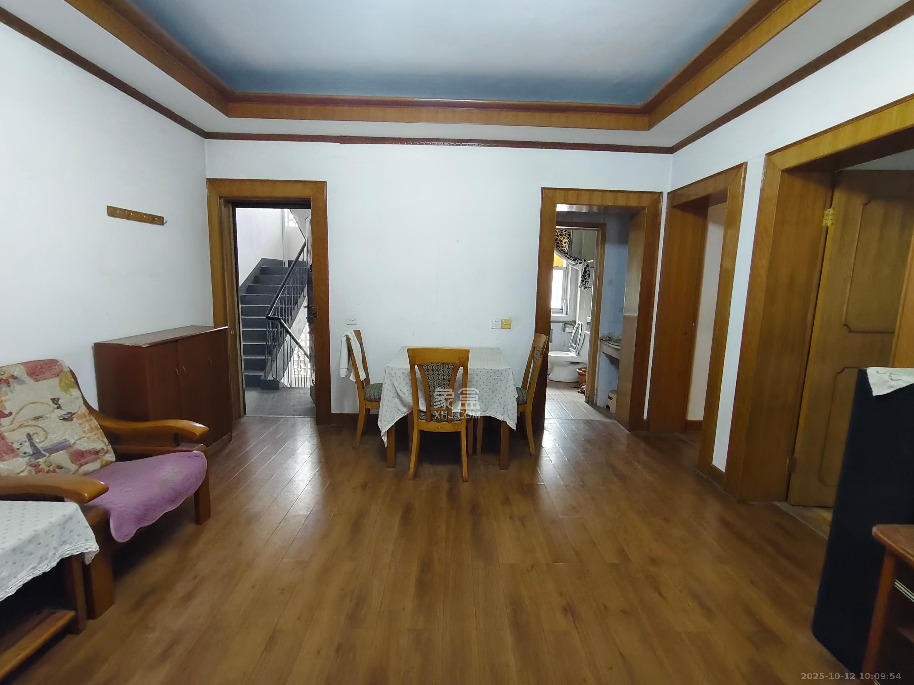 航天大院  2室2厅1卫    1700.0元/月室内图