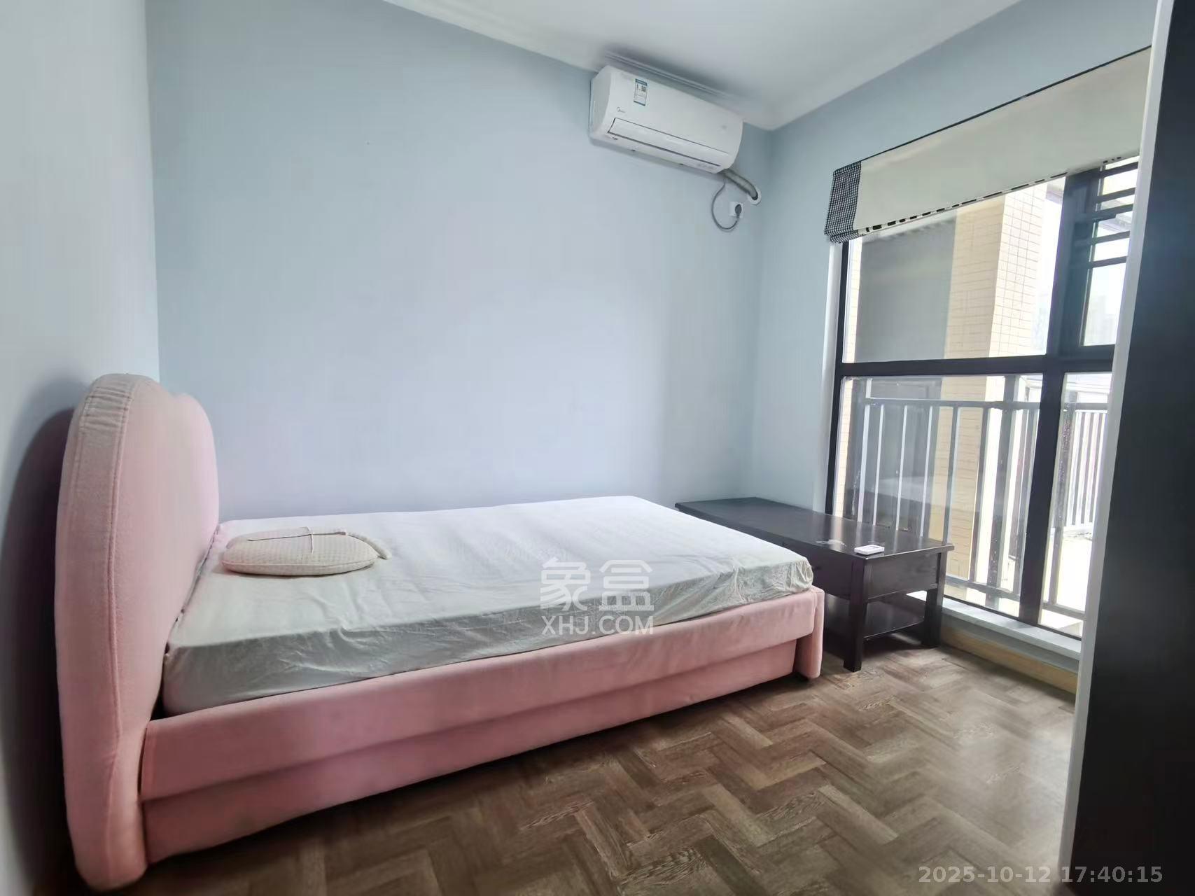 钰龙天下二期(钰龙佳园)  3室2厅2卫    3000.0元/月 钰龙天下二期(钰龙佳园)  3室2厅2卫    3000.0元/月室内图