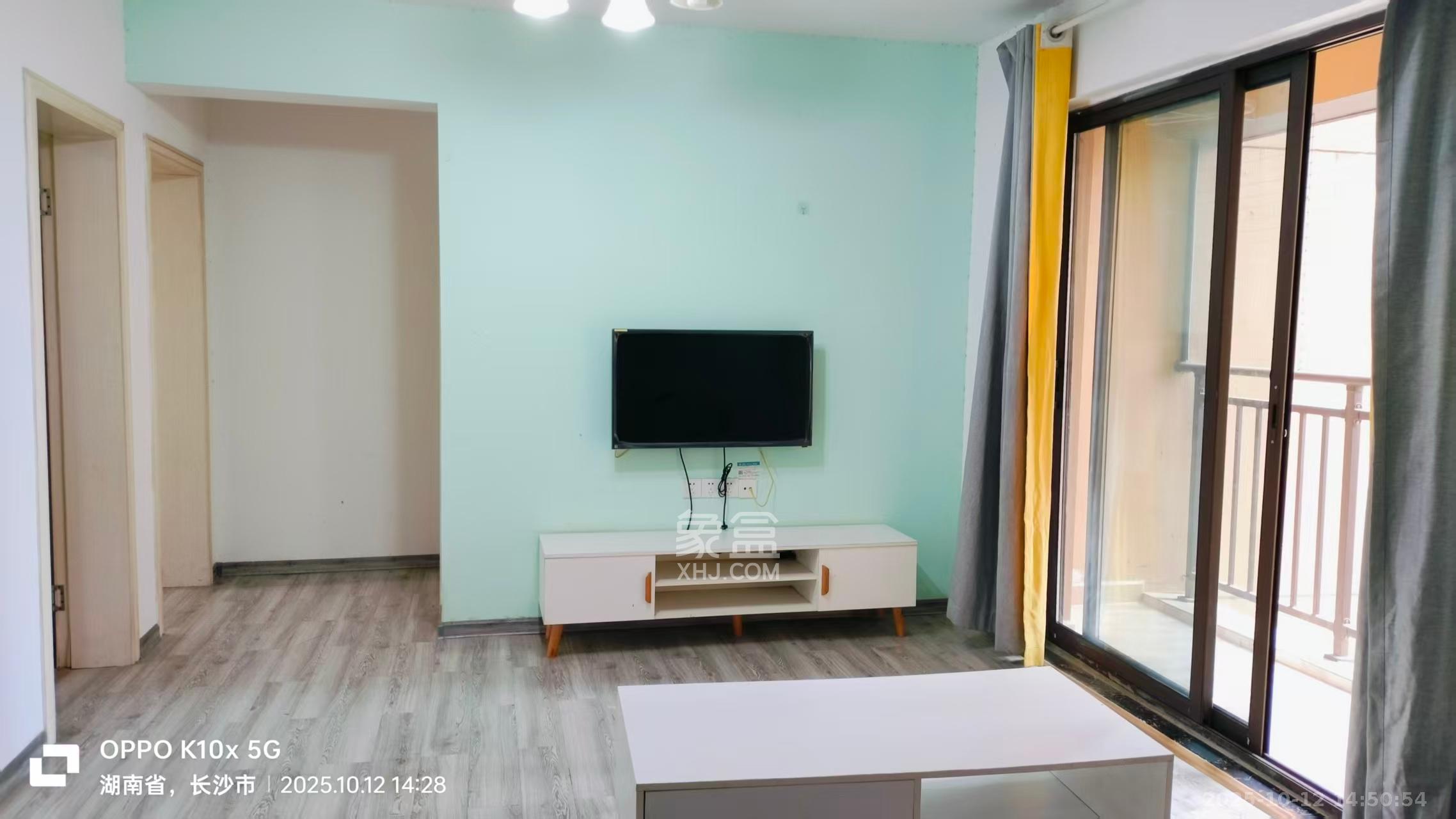 中欣楚天熙苑  3室2厅2卫    2500.0元/月 中欣楚天熙苑  3室2厅2卫    2500.0元/月室内图