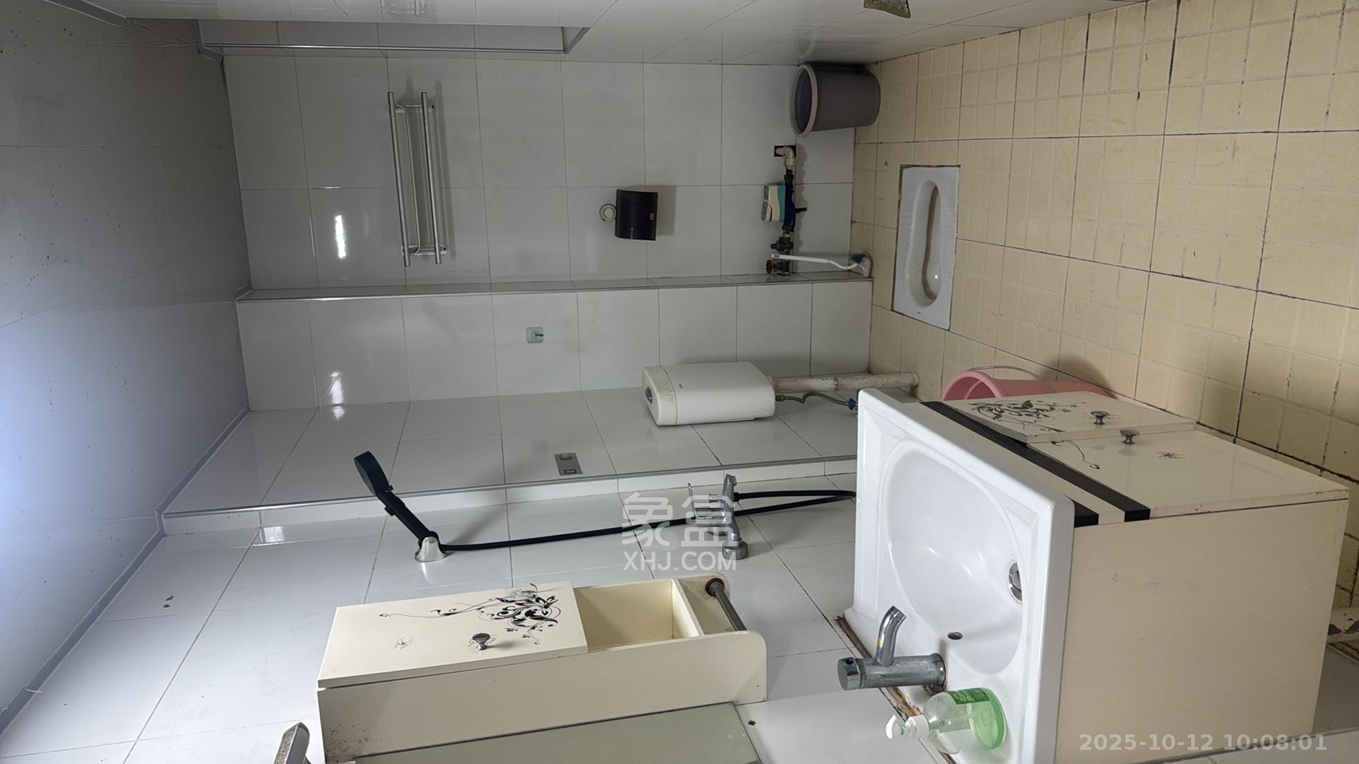 长房时代城  2室2厅1卫    2200.0元/月室内图