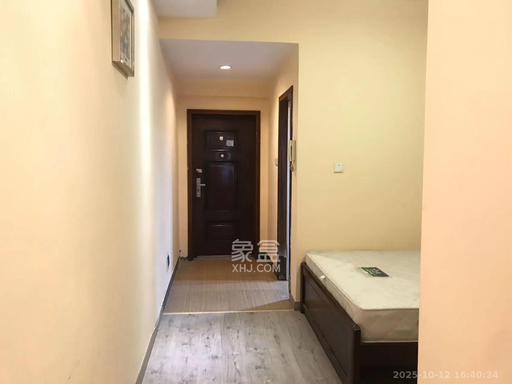 尚都花园城  1室1厅1卫    1200.0元/月