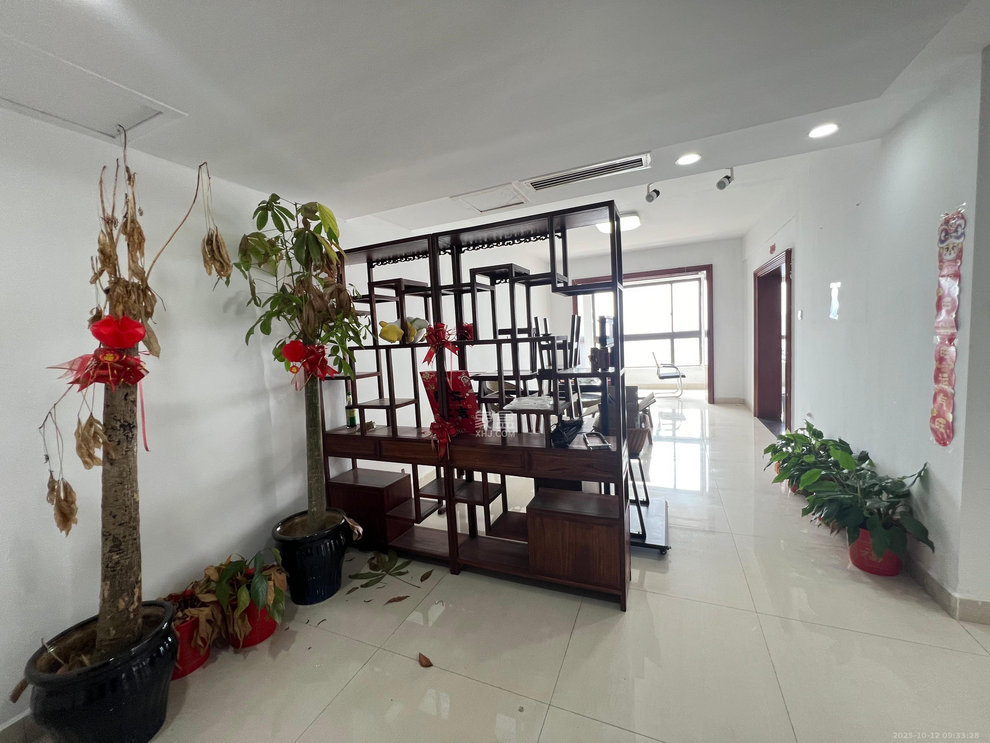 华晨国际公馆 5室1厅1卫 7500.0元/月 华晨国际公馆 5室1厅1卫 7500.0元/月室内图