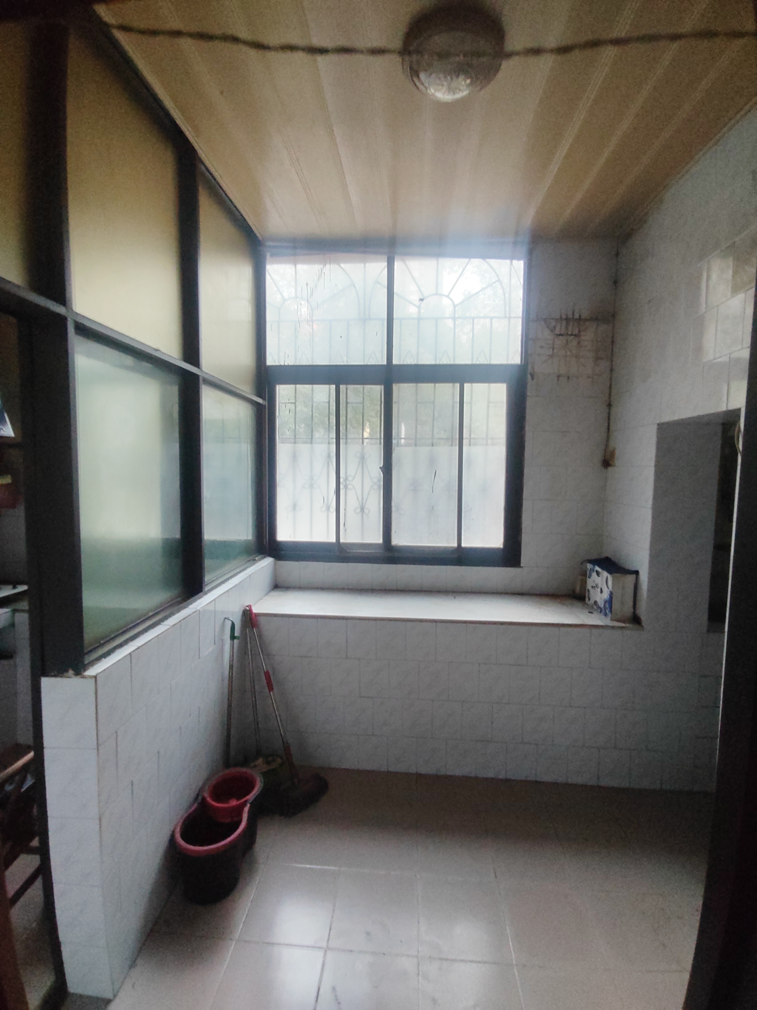 市农机局家属楼 3室1厅1卫 1000.0元/月 市农机局家属楼 3室1厅1卫 1000.0元/月室内图