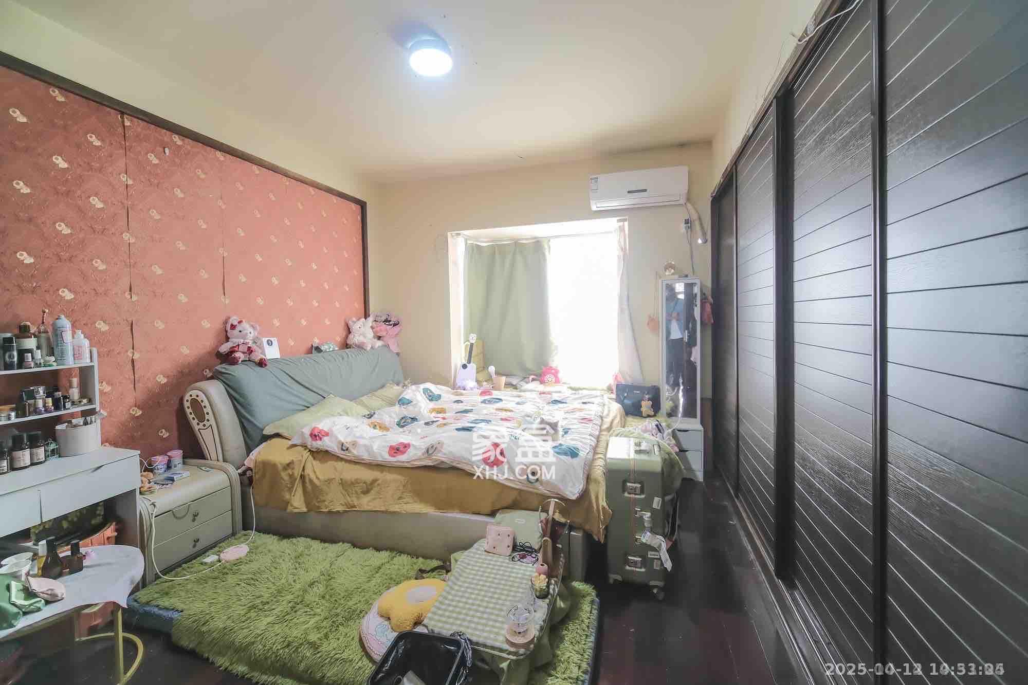 万丽景园 1室2厅1卫 1500.0元/月 万丽景园 1室2厅1卫 1500.0元/月室内图