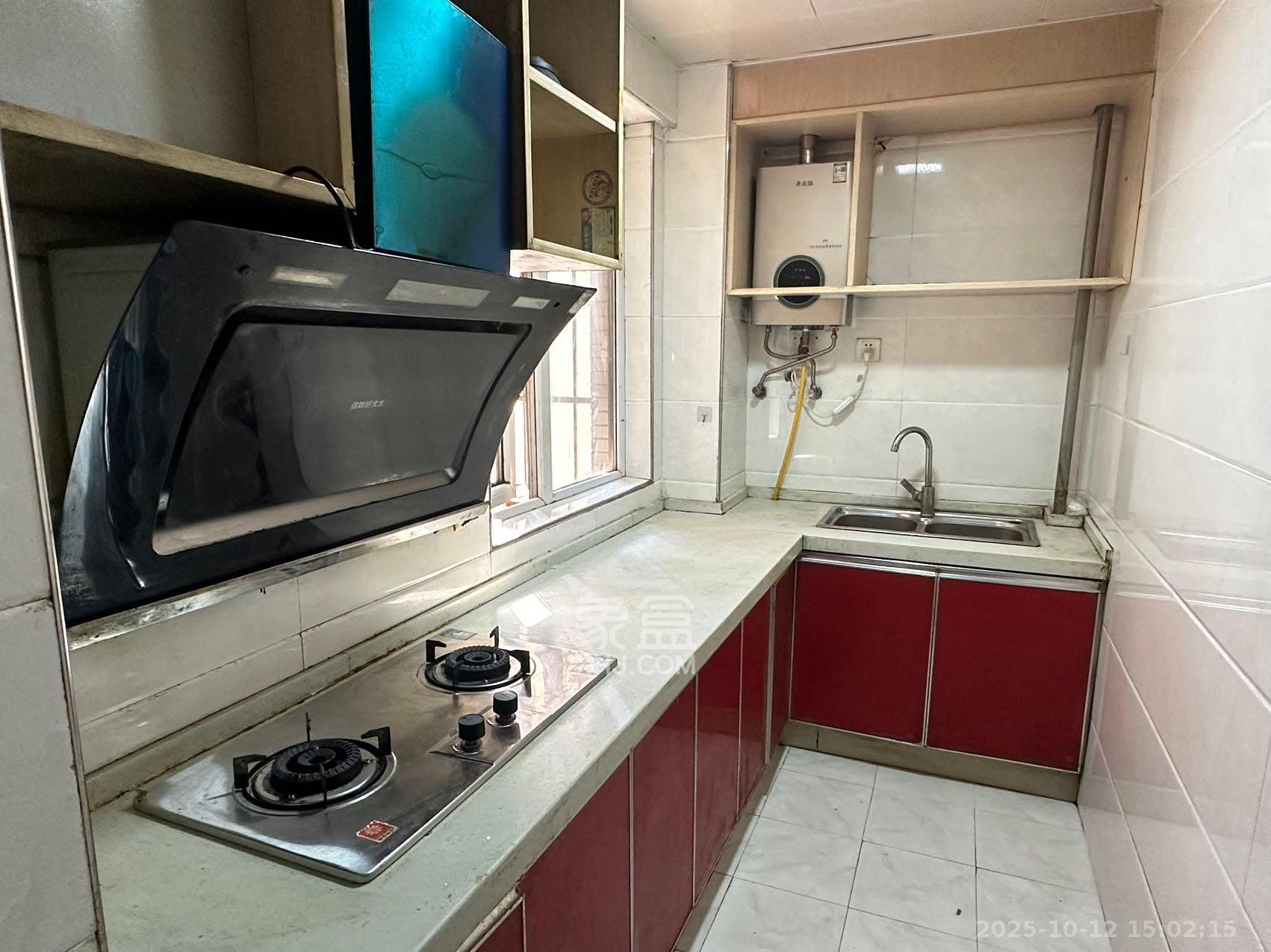 新长海广场  2室1厅1卫    1600.0元/月室内图