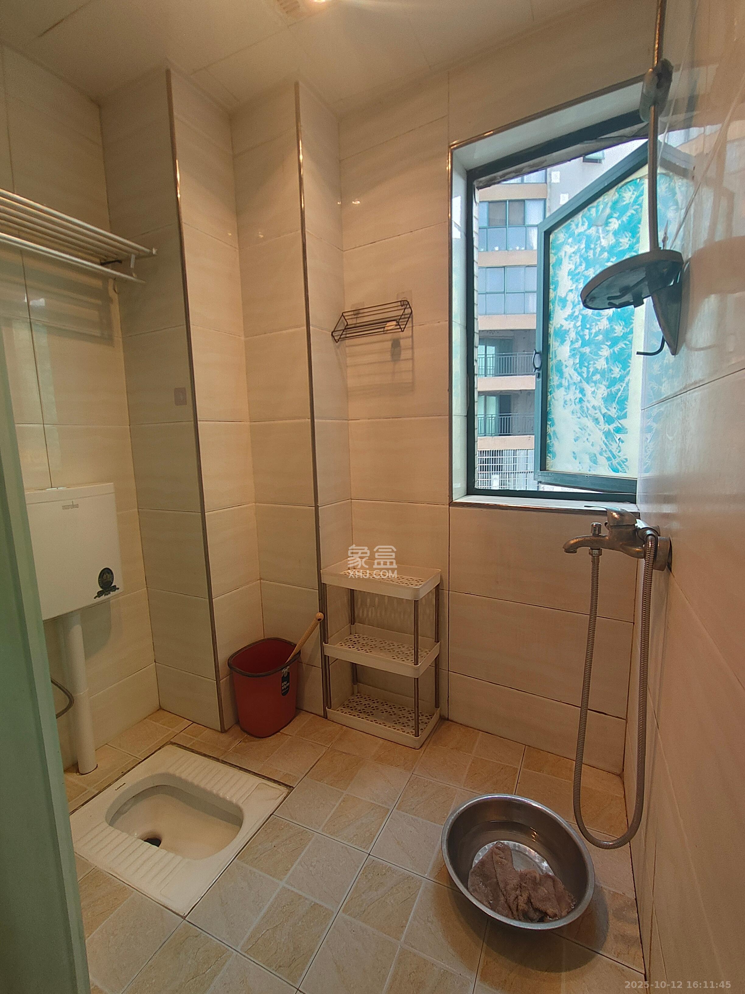 湖韵佳苑  1室1厅1卫    1000.0元/月室内图