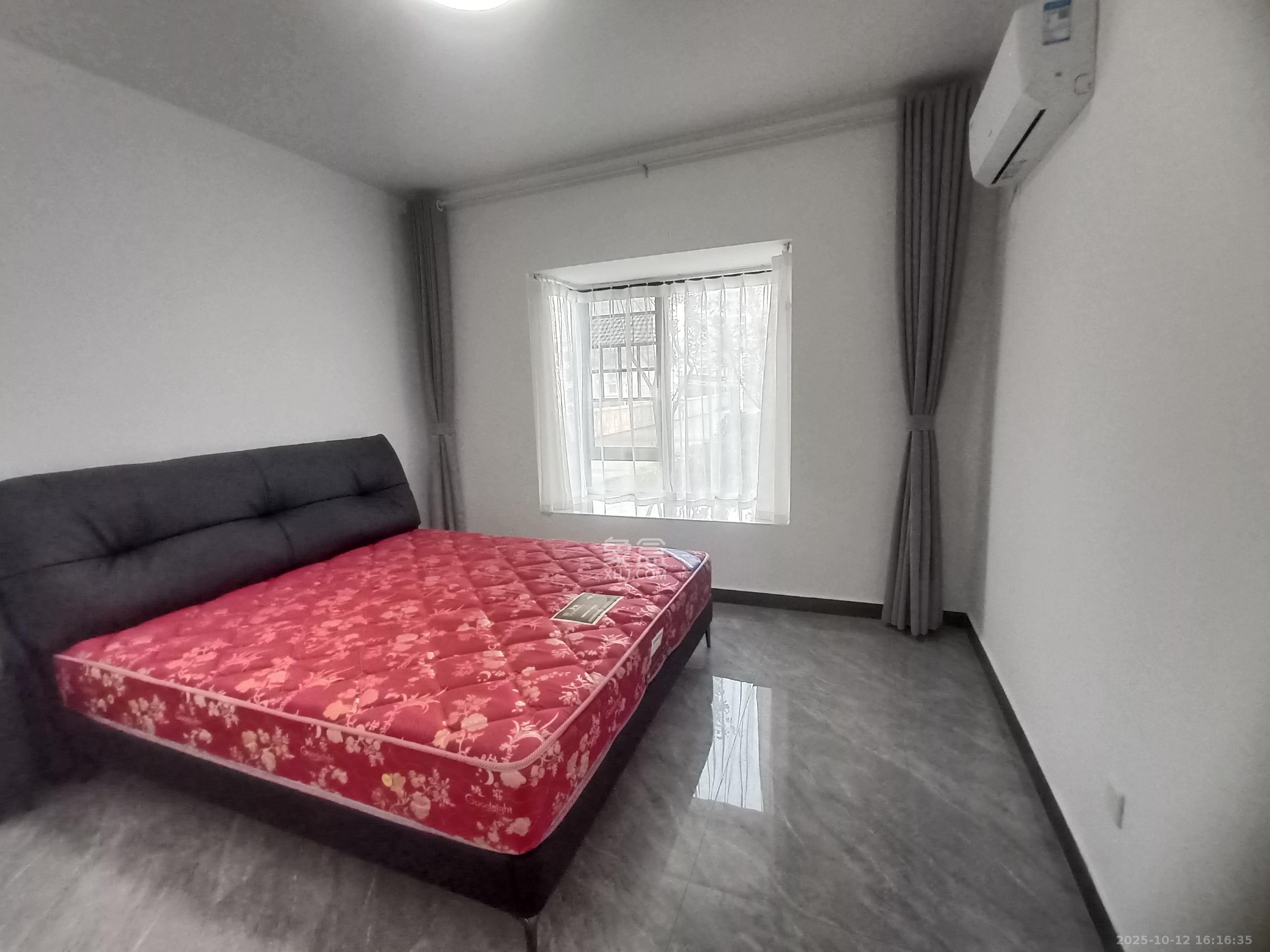 惟智园安置小区  4室2厅2卫    2800.0元/月 惟智园安置小区  4室2厅2卫    2800.0元/月室内图