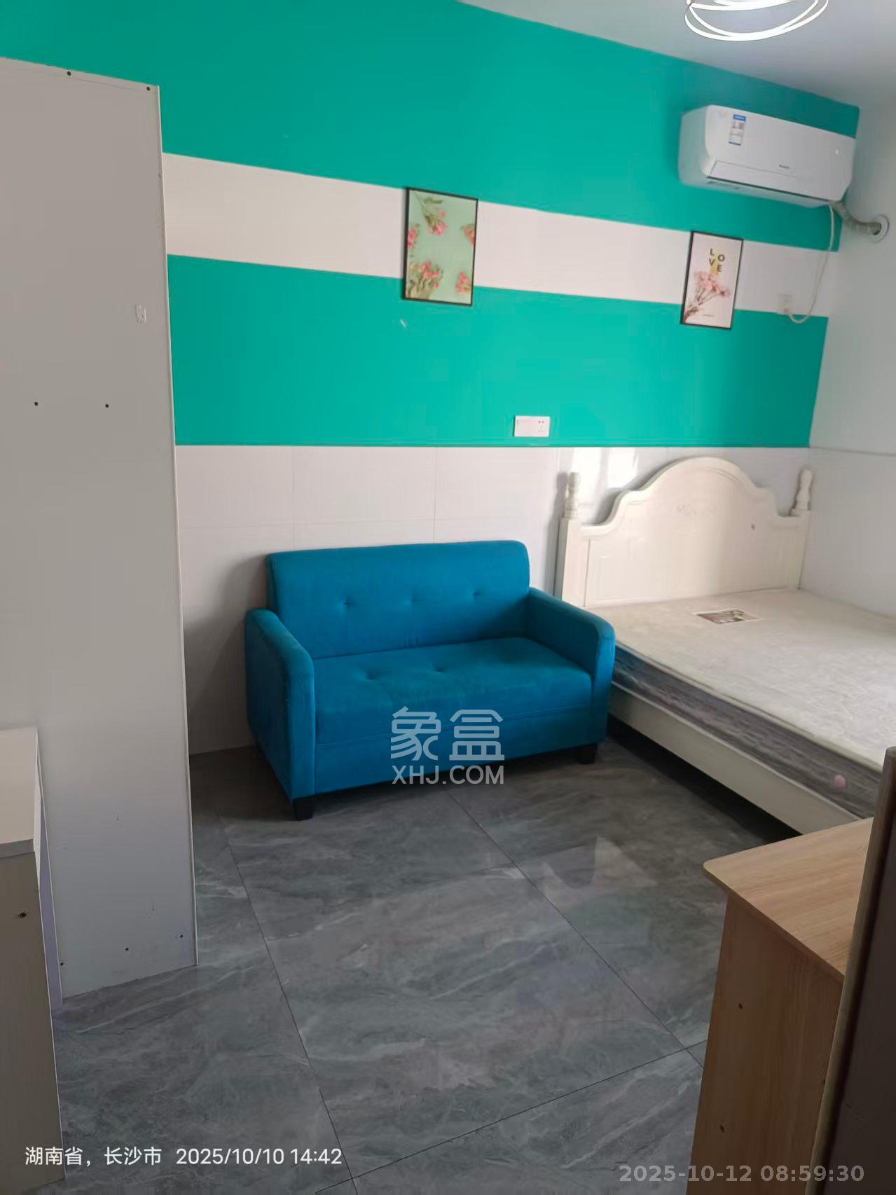 华美公寓(新猎鹰公寓) 1室0厅0卫 1000.0元/月 华美公寓(新猎鹰公寓) 1室0厅0卫 1000.0元/月室内图