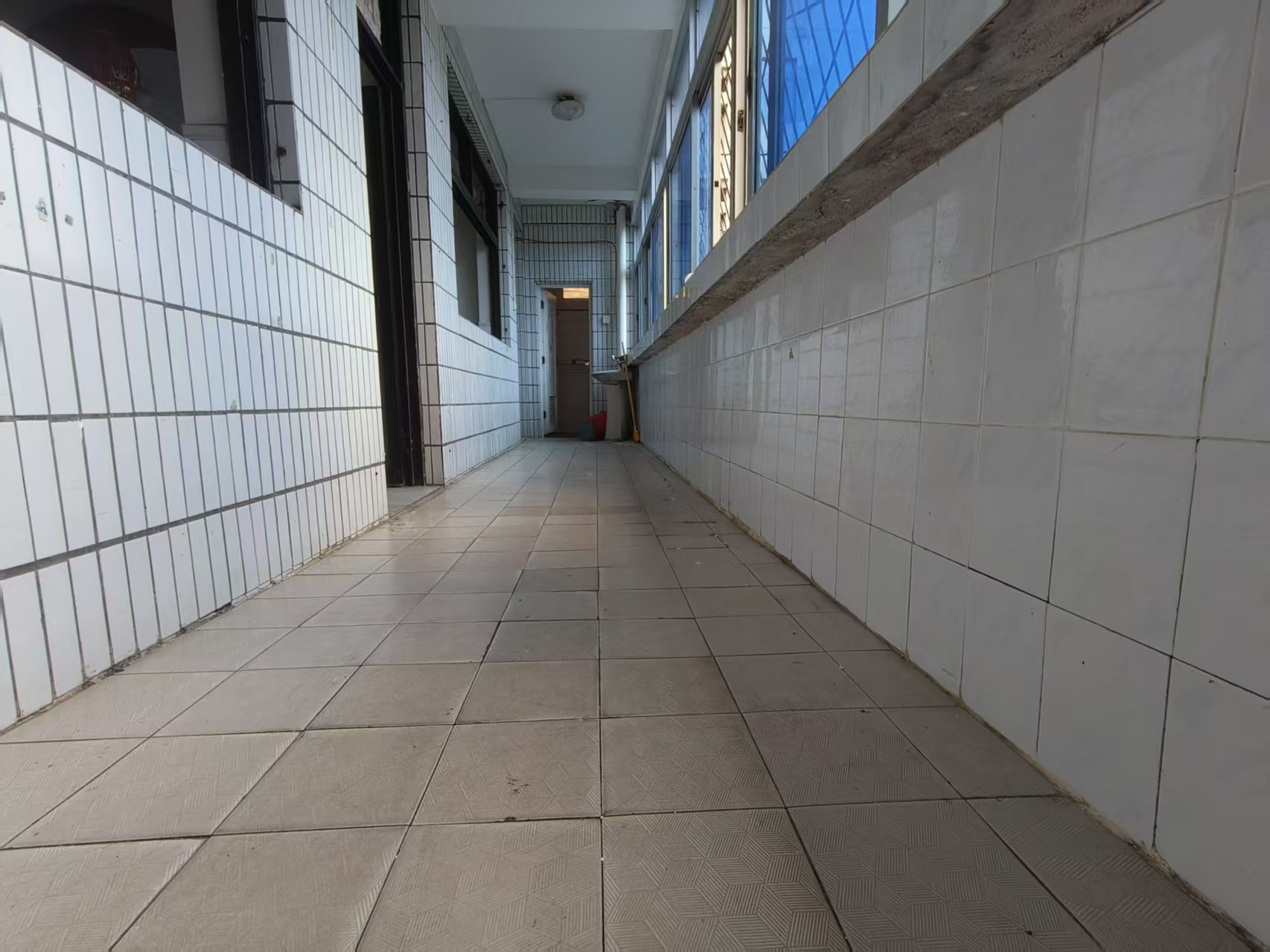 省水产大院  4室2厅2卫    108.0万室内图