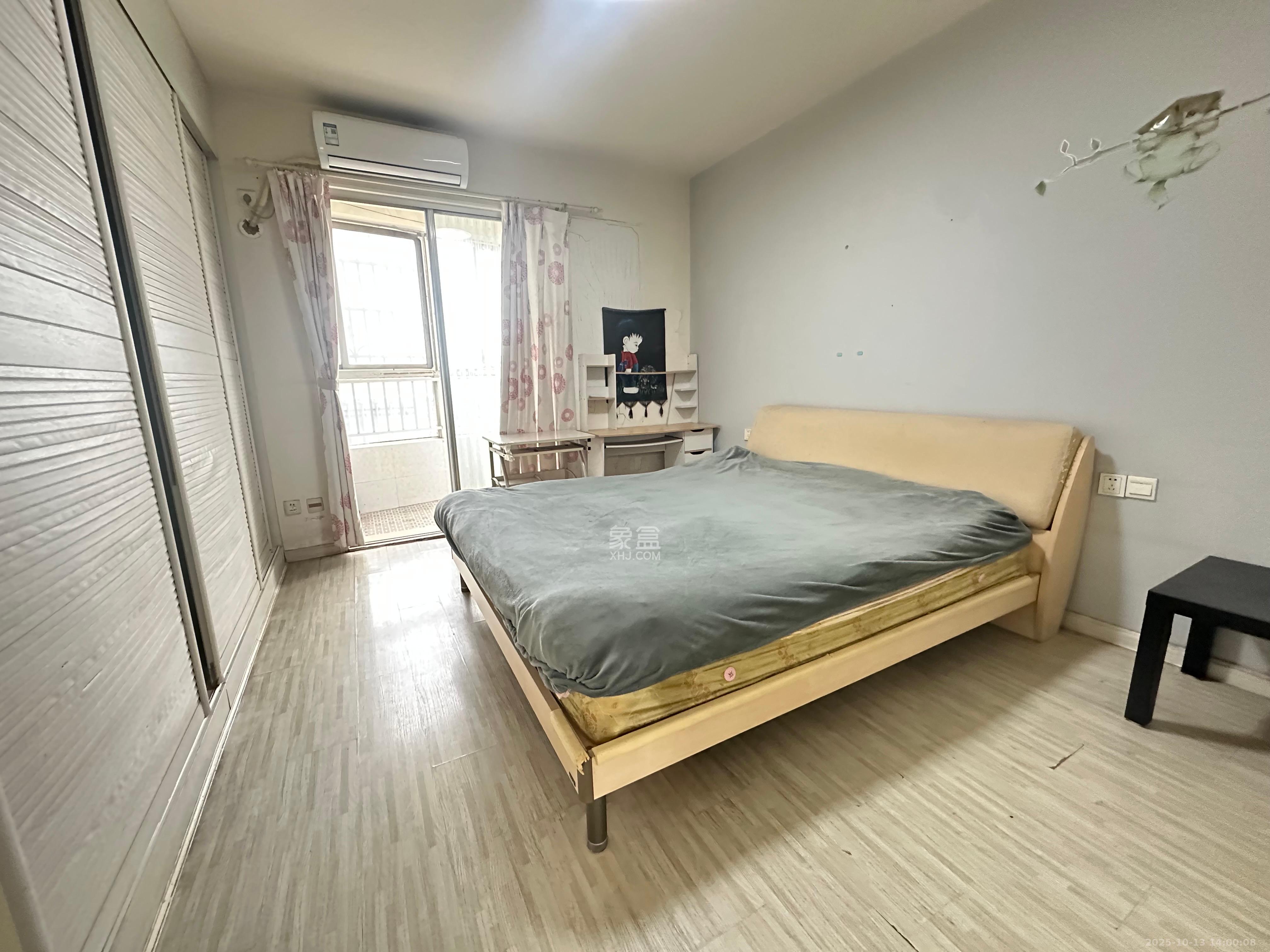 新家园  2室2厅1卫    1900.0元/月 新家园  2室2厅1卫    1900.0元/月室内图