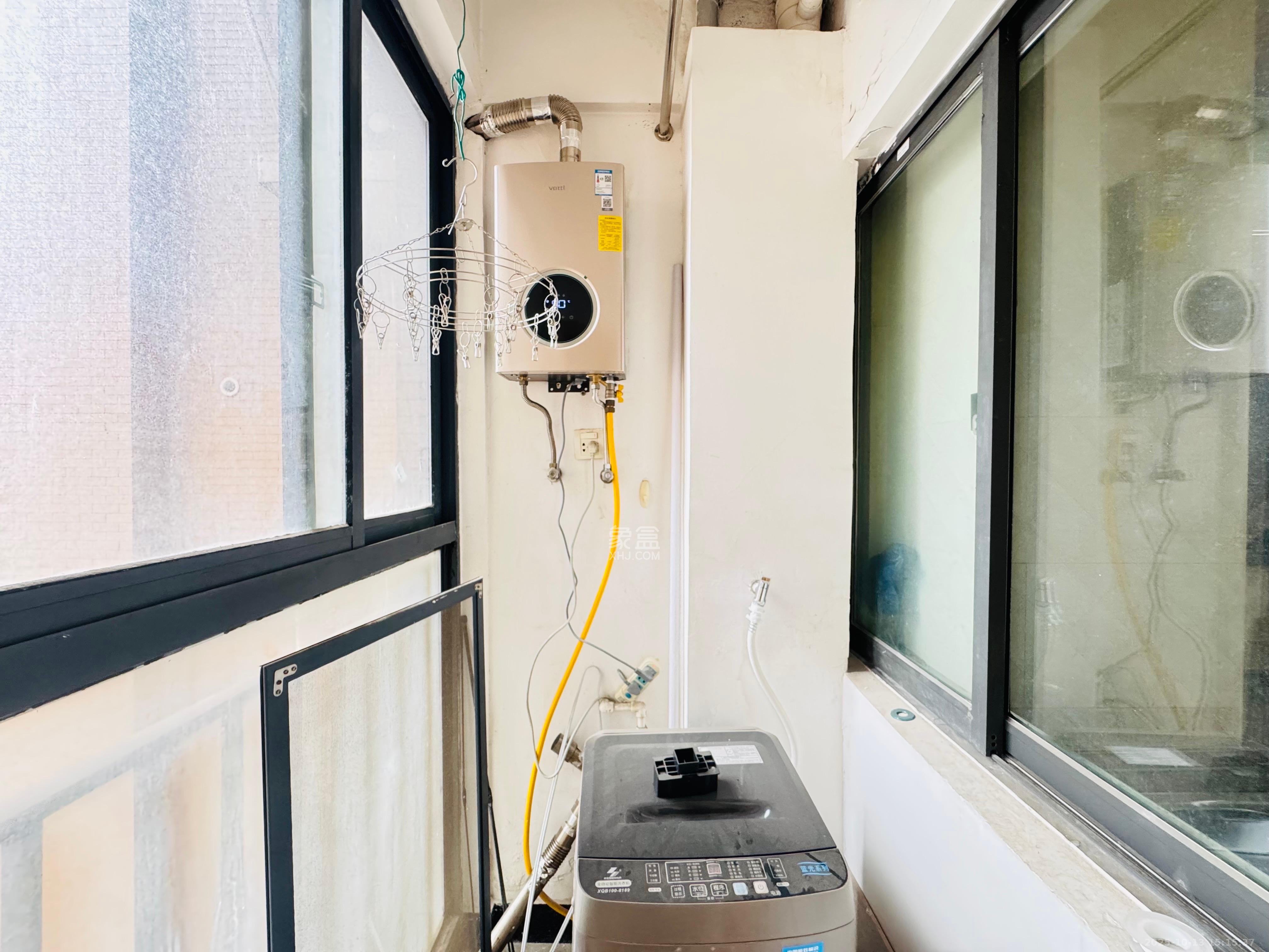 兴威帕克水岸 1室1厅1卫 1400.0元/月 兴威帕克水岸 1室1厅1卫 1400.0元/月室内图