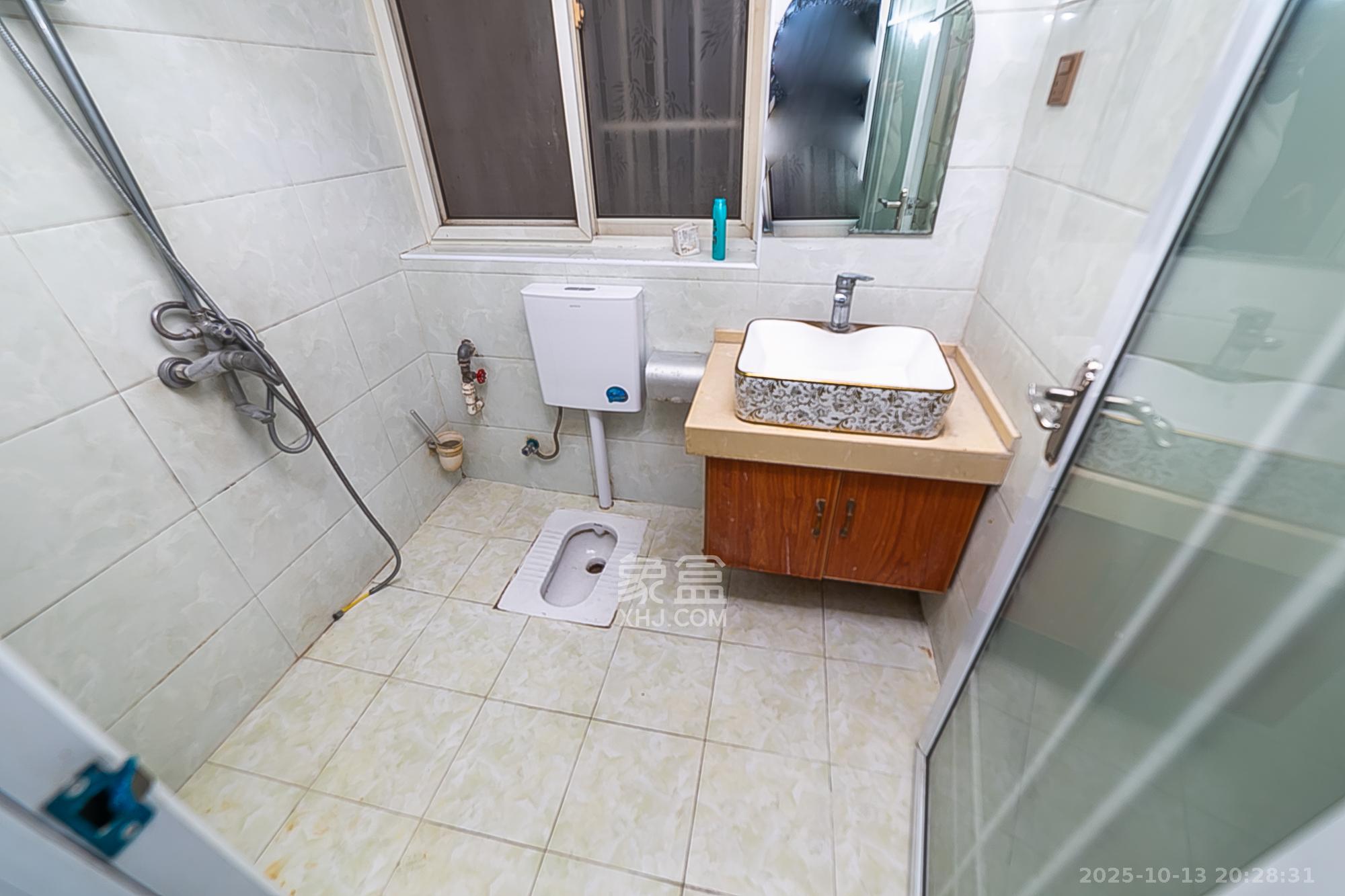 天翔新新家园  2室2厅1卫    42.0万其他