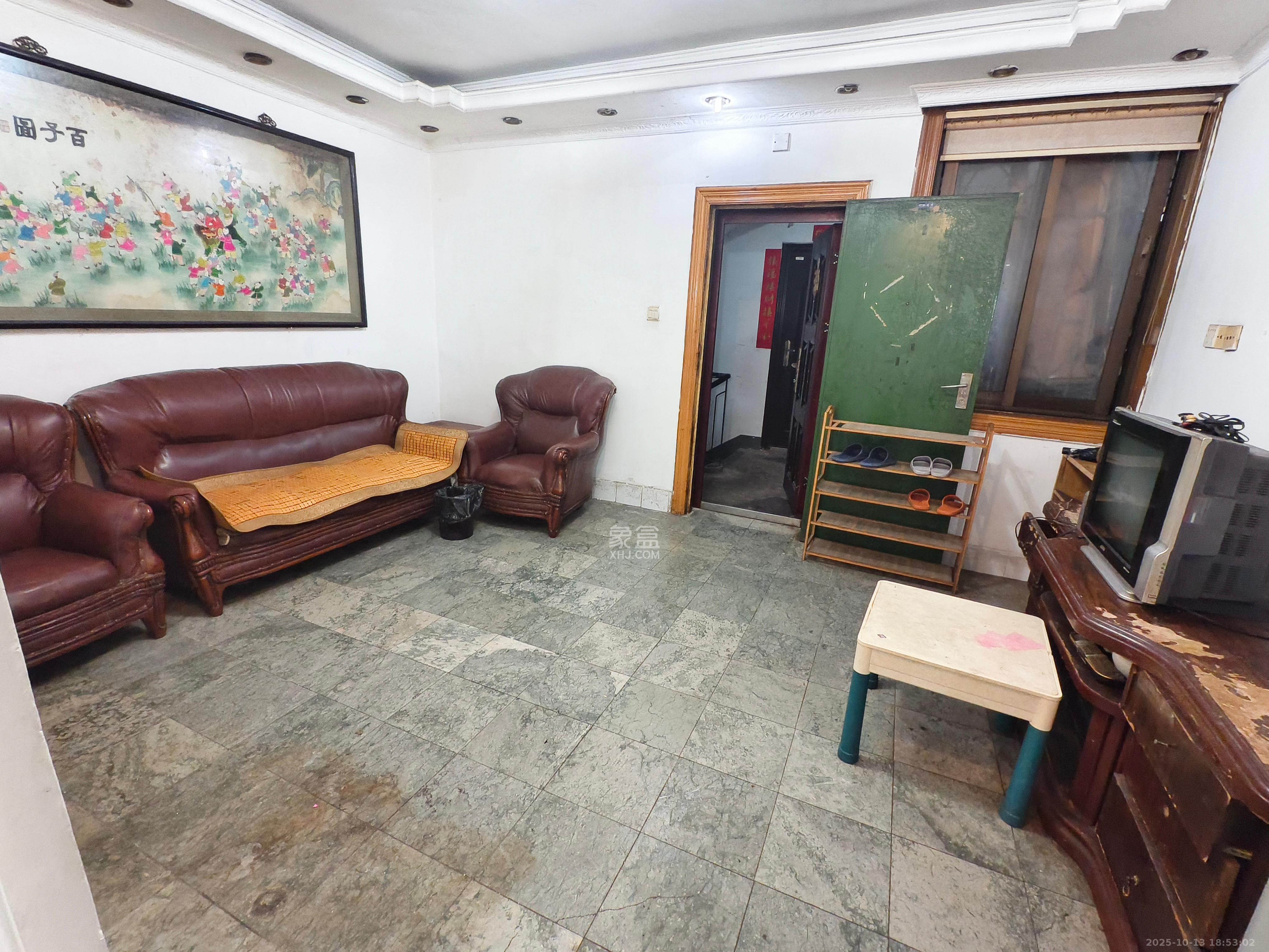 长勘小区  2室1厅1卫    1800.0元/月