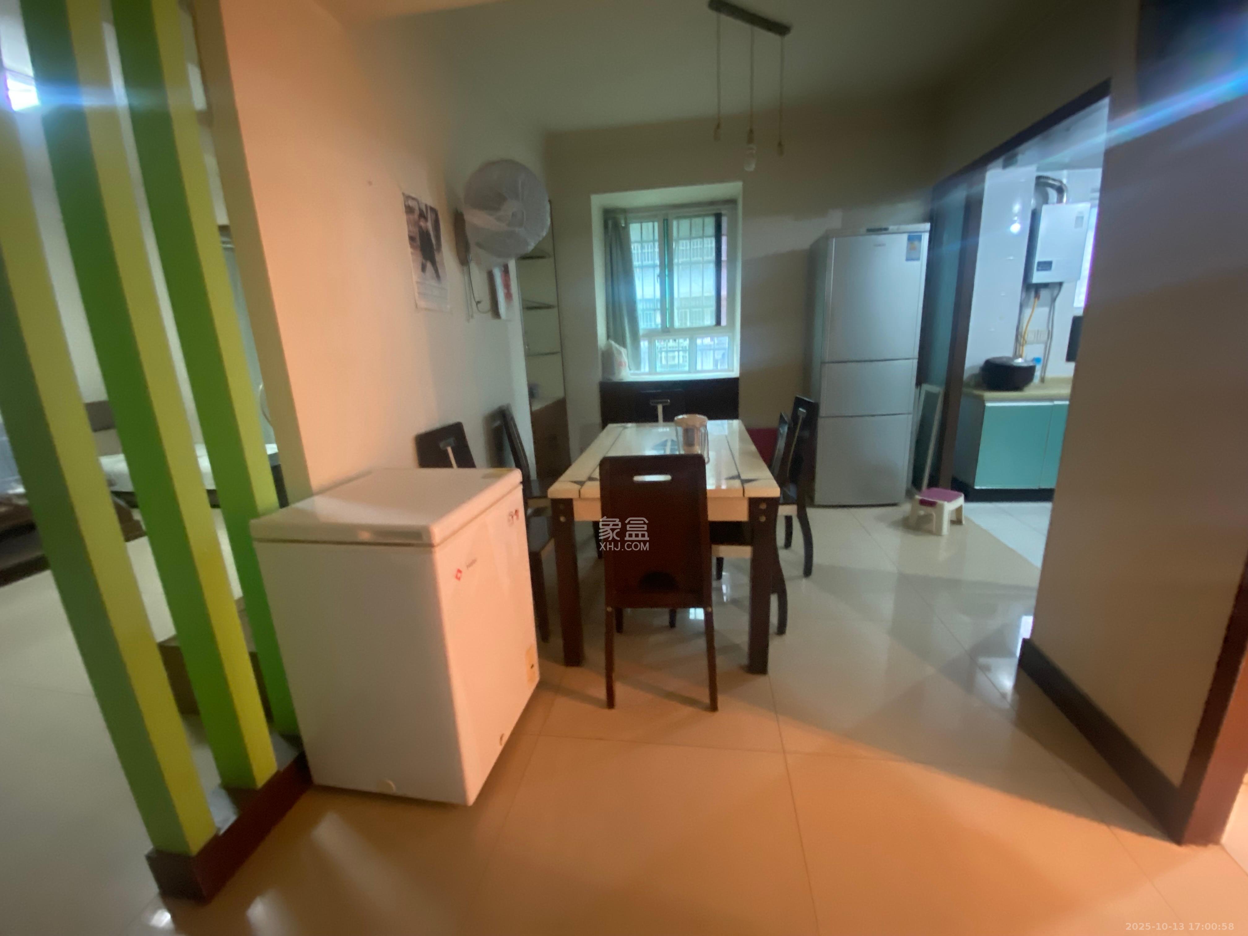 五一新村安置小区(永定社区、永兴社区、永祥社区)  3室2厅1卫    3200.0元/月 五一新村安置小区(永定社区、永兴社区、永祥社区)  3室2厅1卫    3200.0元/月室内图