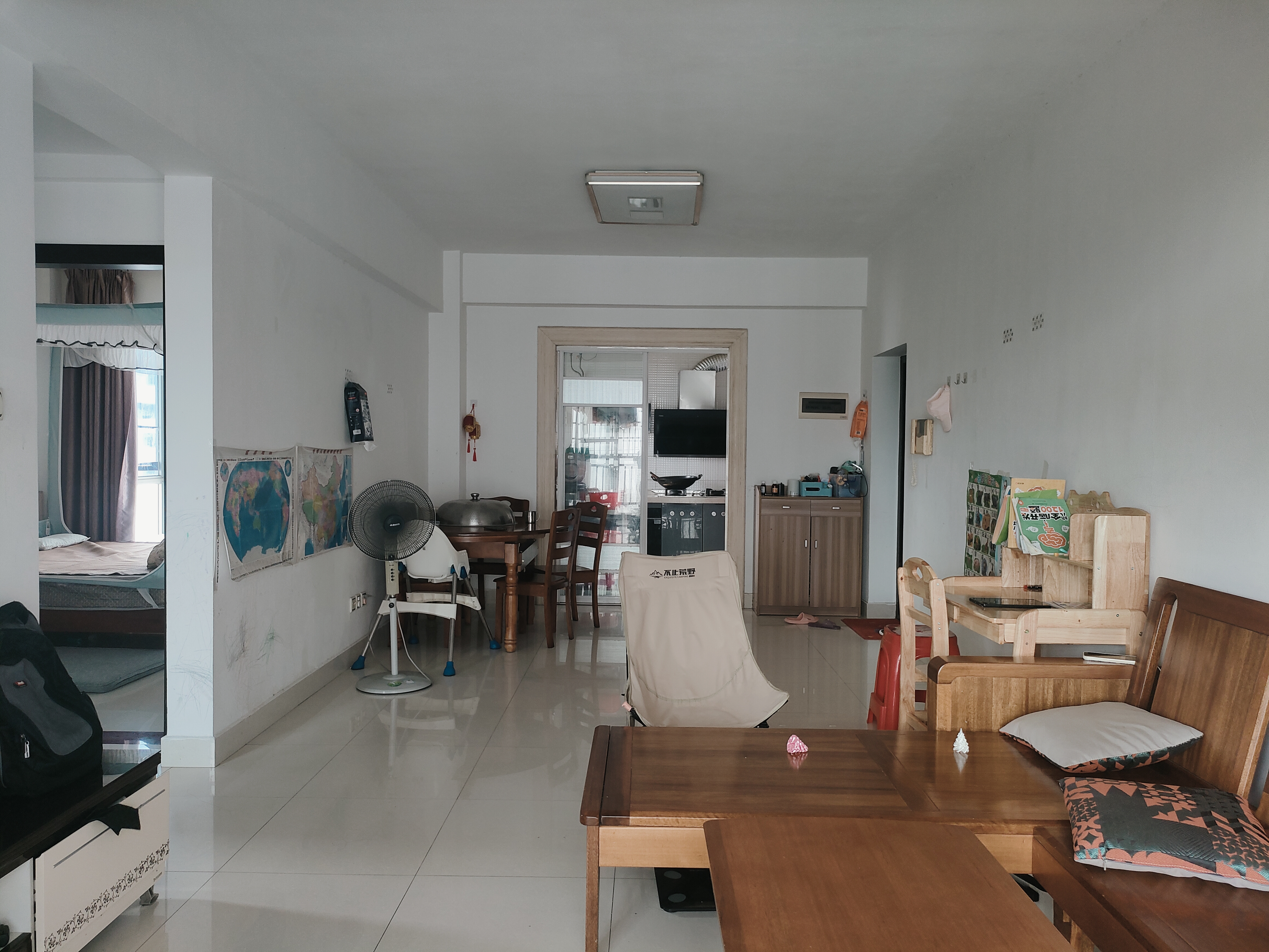 汇锦名城 2室2厅1卫 90.0万 汇锦名城 2室2厅1卫 90.0万客厅