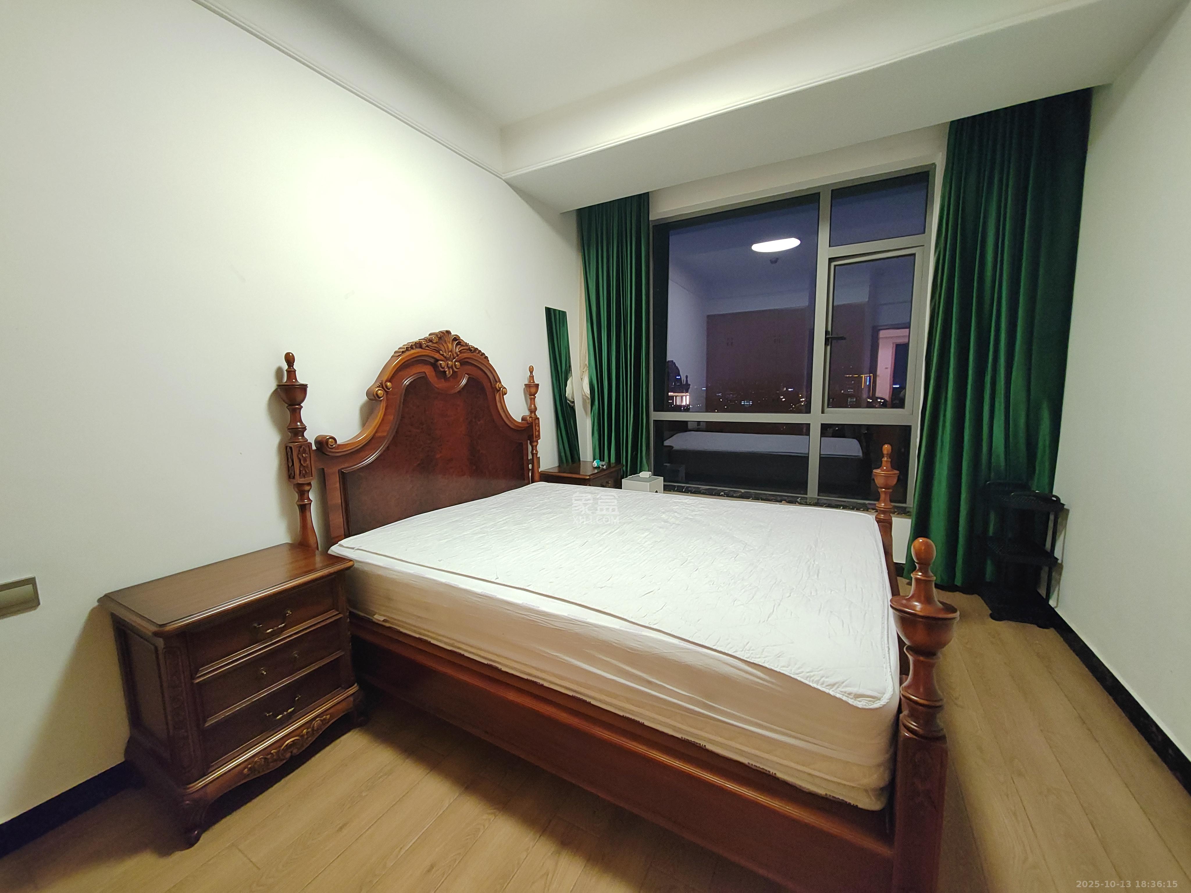 长房八方里（长房公园里）   60.0㎡      2300.0元/月室内图