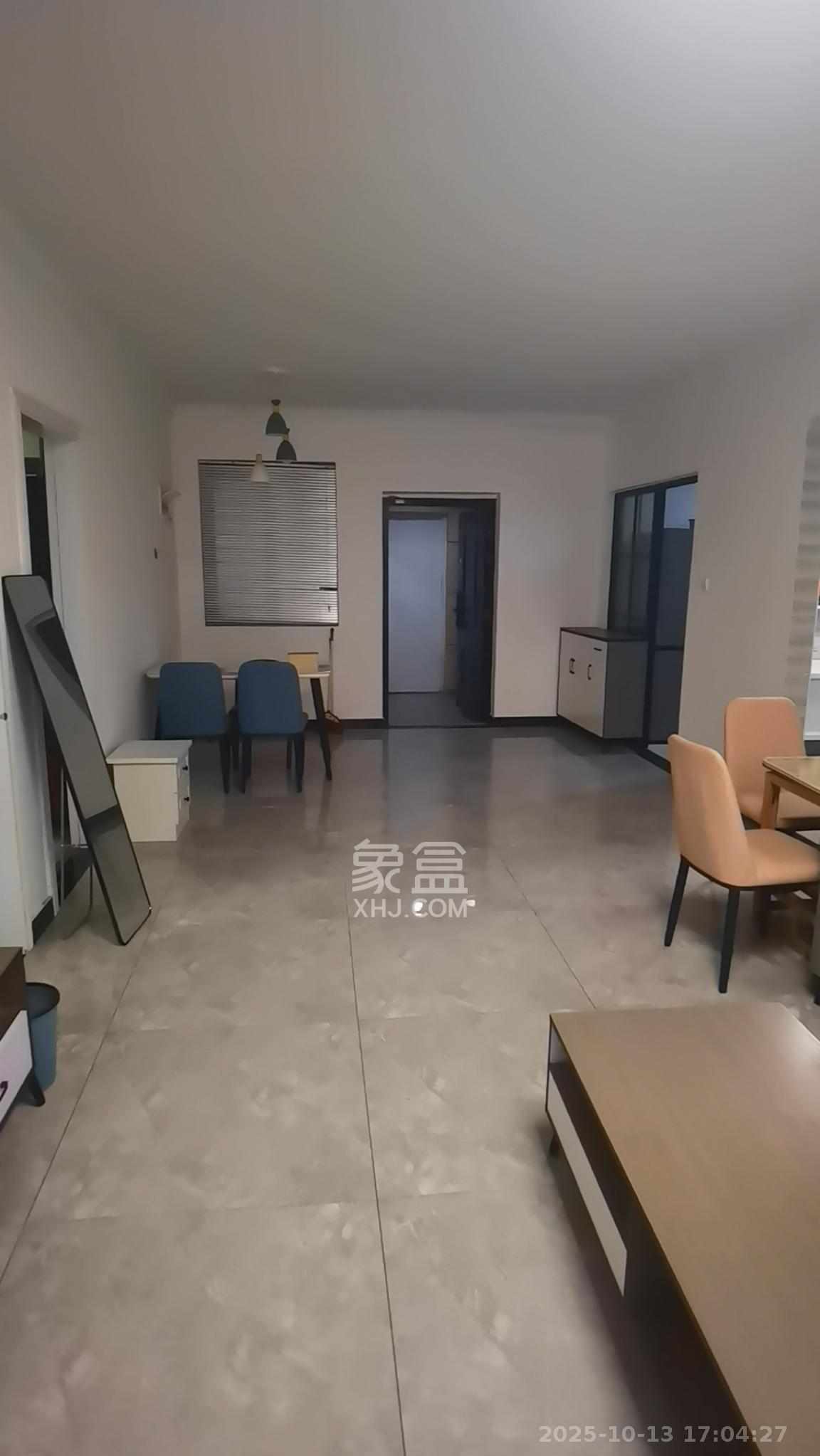 嘉福长安郡(融信澜悦、嘉福好美家园) 3室1厅1卫 2400.0元/月 嘉福长安郡(融信澜悦、嘉福好美家园) 3室1厅1卫 2400.0元/月室内图