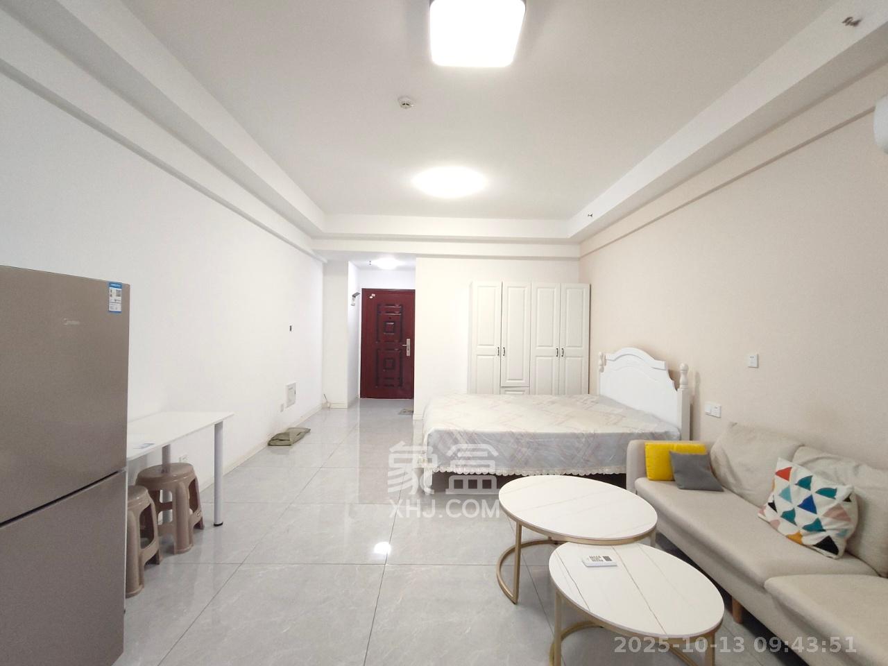 润和紫郡一期  1室1厅1卫    1200.0元/月室内图