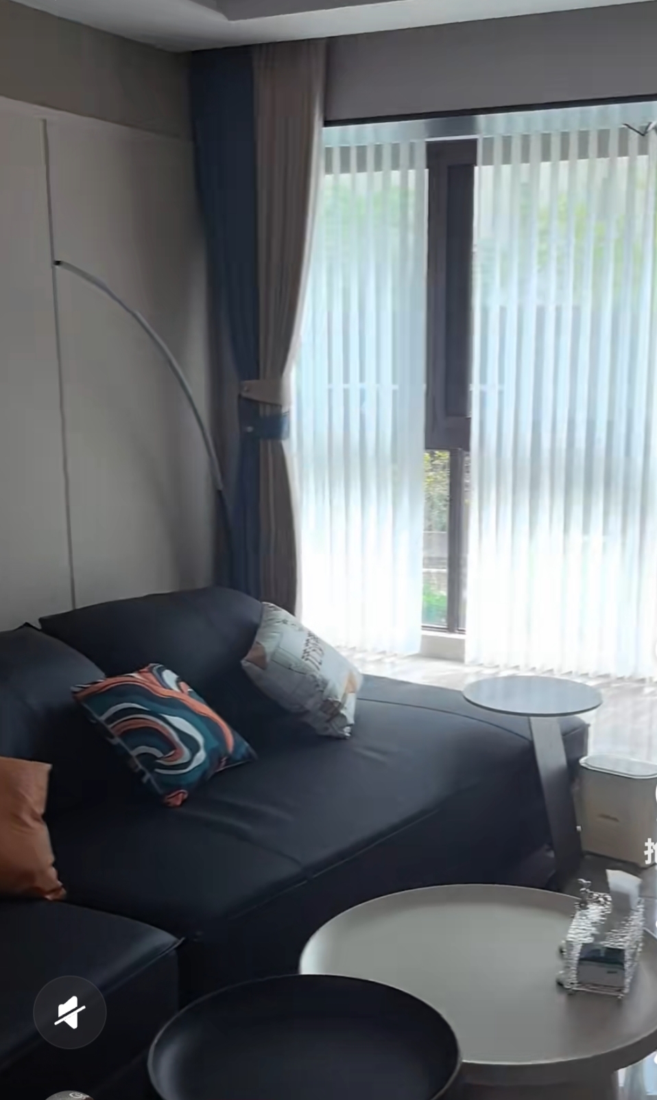 仁恒滨江园（一.二期）  3室2厅1卫    5000.0元/月室内图