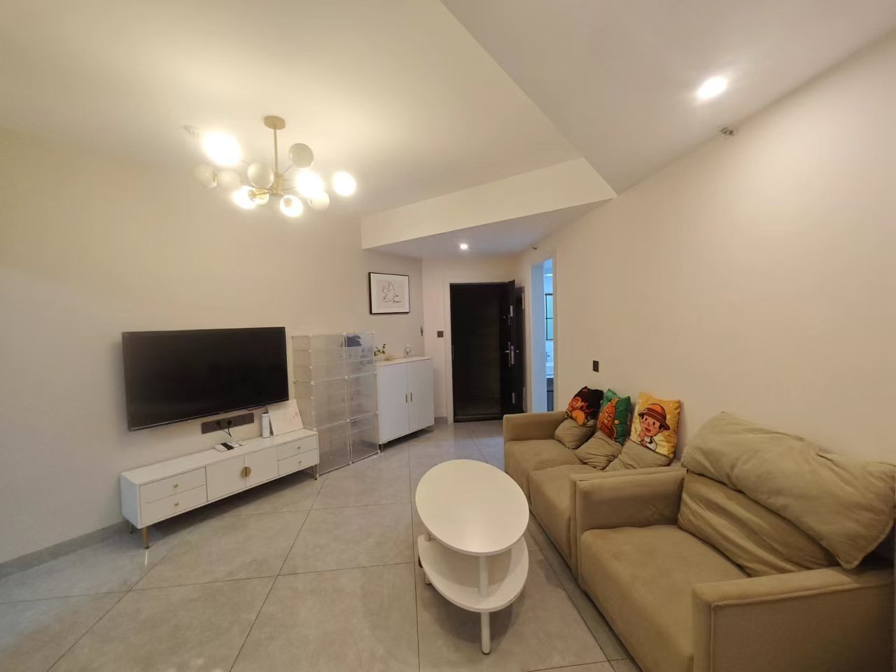 金钟大雁城  2室2厅1卫    2400.0元/月