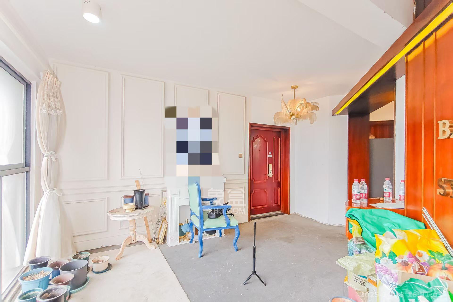 潮宗御苑  4室1厅2卫    7300.0元/月室内图