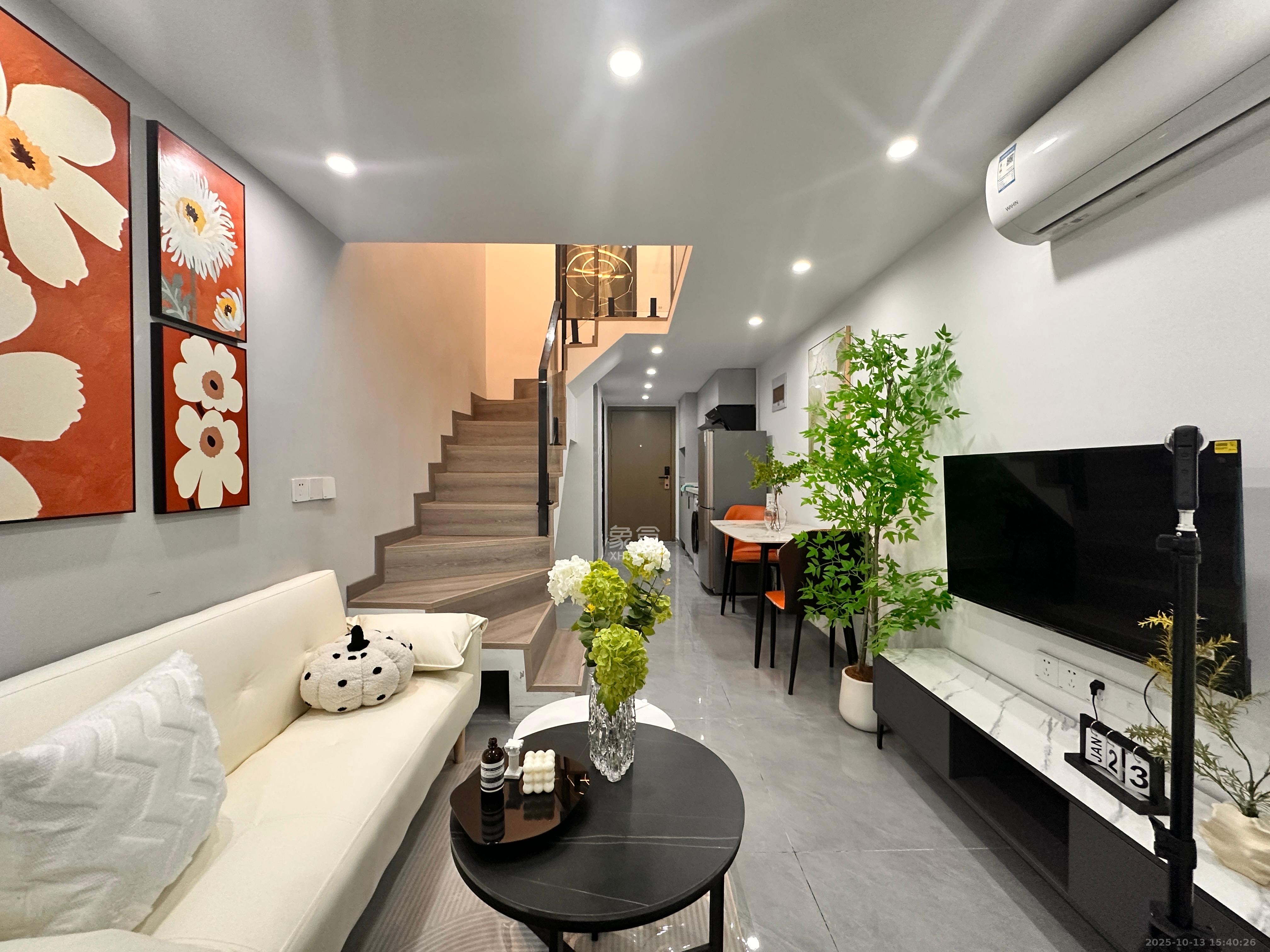 时代MOMA云PARK  2室1厅1卫    2600.0元/月 时代MOMA云PARK  2室1厅1卫    2600.0元/月室内图