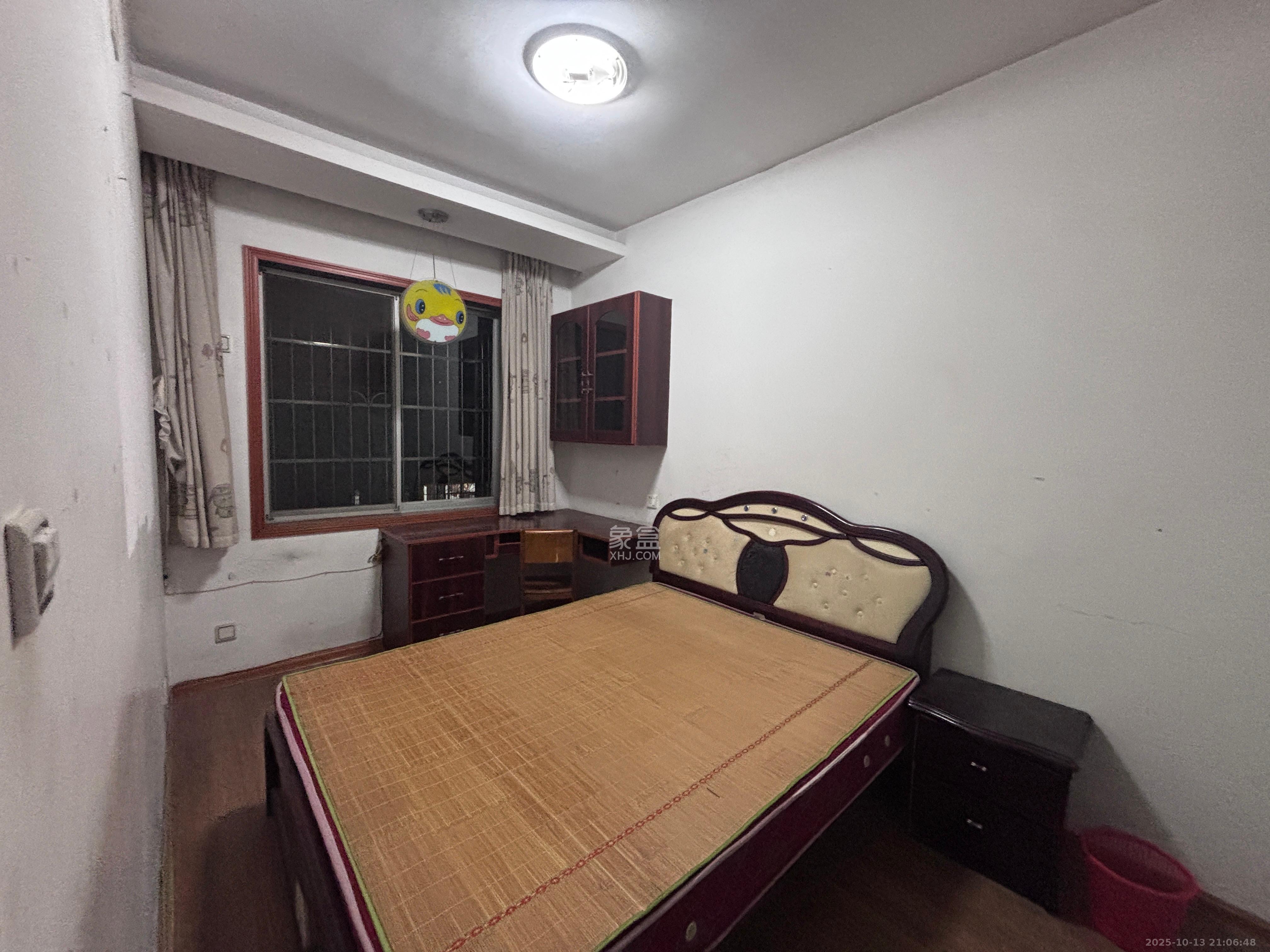 星沙商业步行街  2室2厅2卫    2000.0元/月室内图