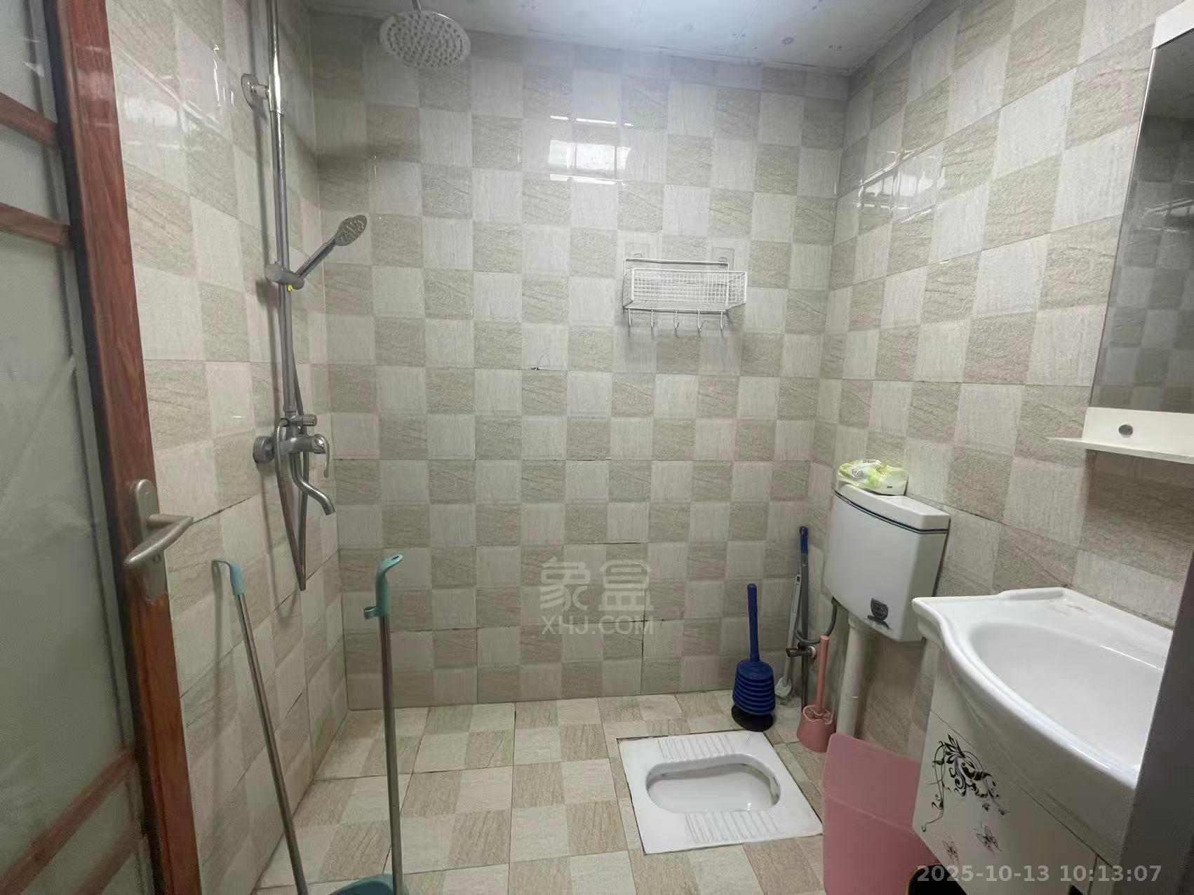 中建御山和苑 1室1厅1卫 1200.0元/月 中建御山和苑 1室1厅1卫 1200.0元/月室内图