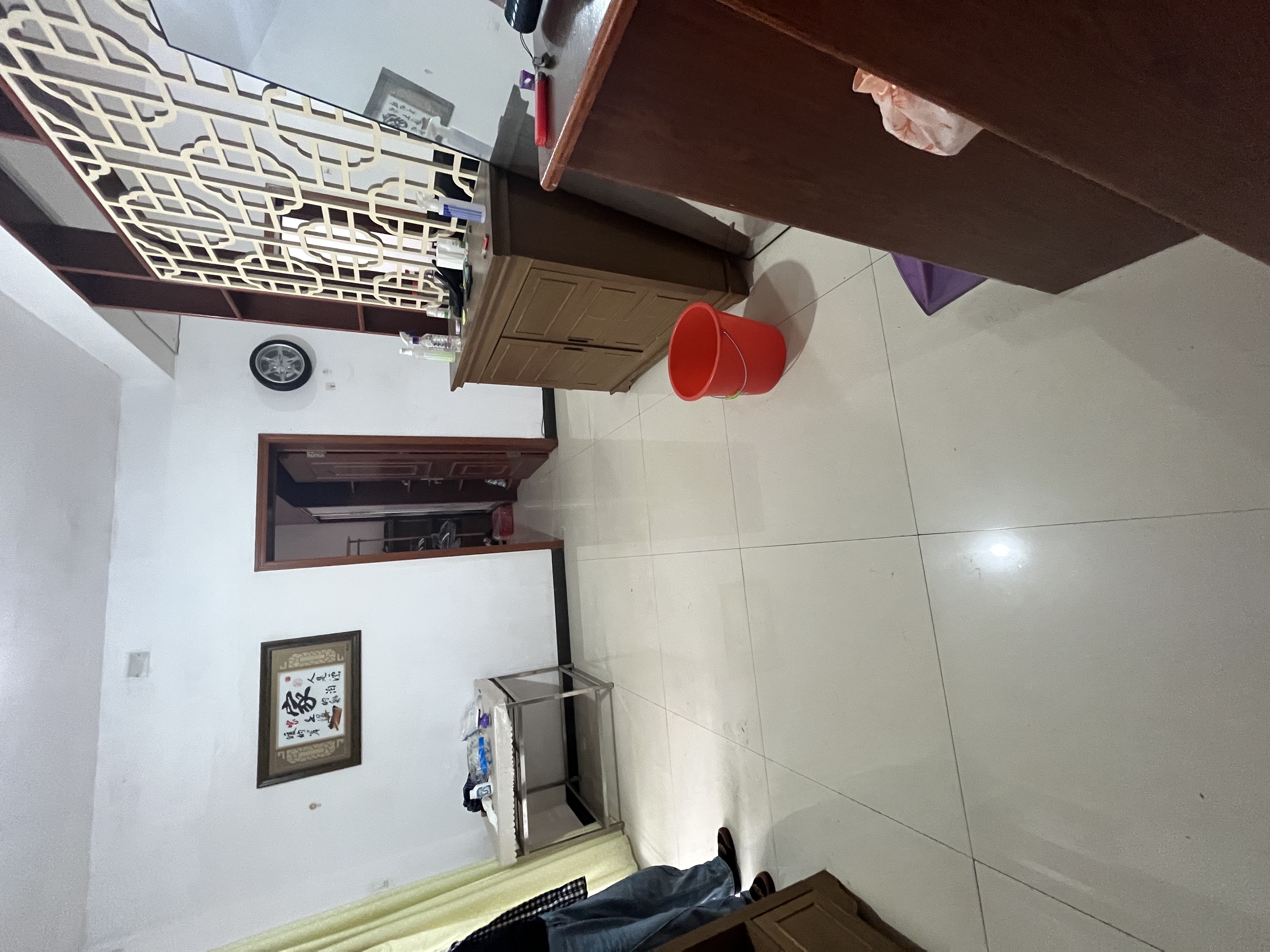 罗家小区西区 1室1厅1卫 400.0元/月 罗家小区西区 1室1厅1卫 400.0元/月室内图