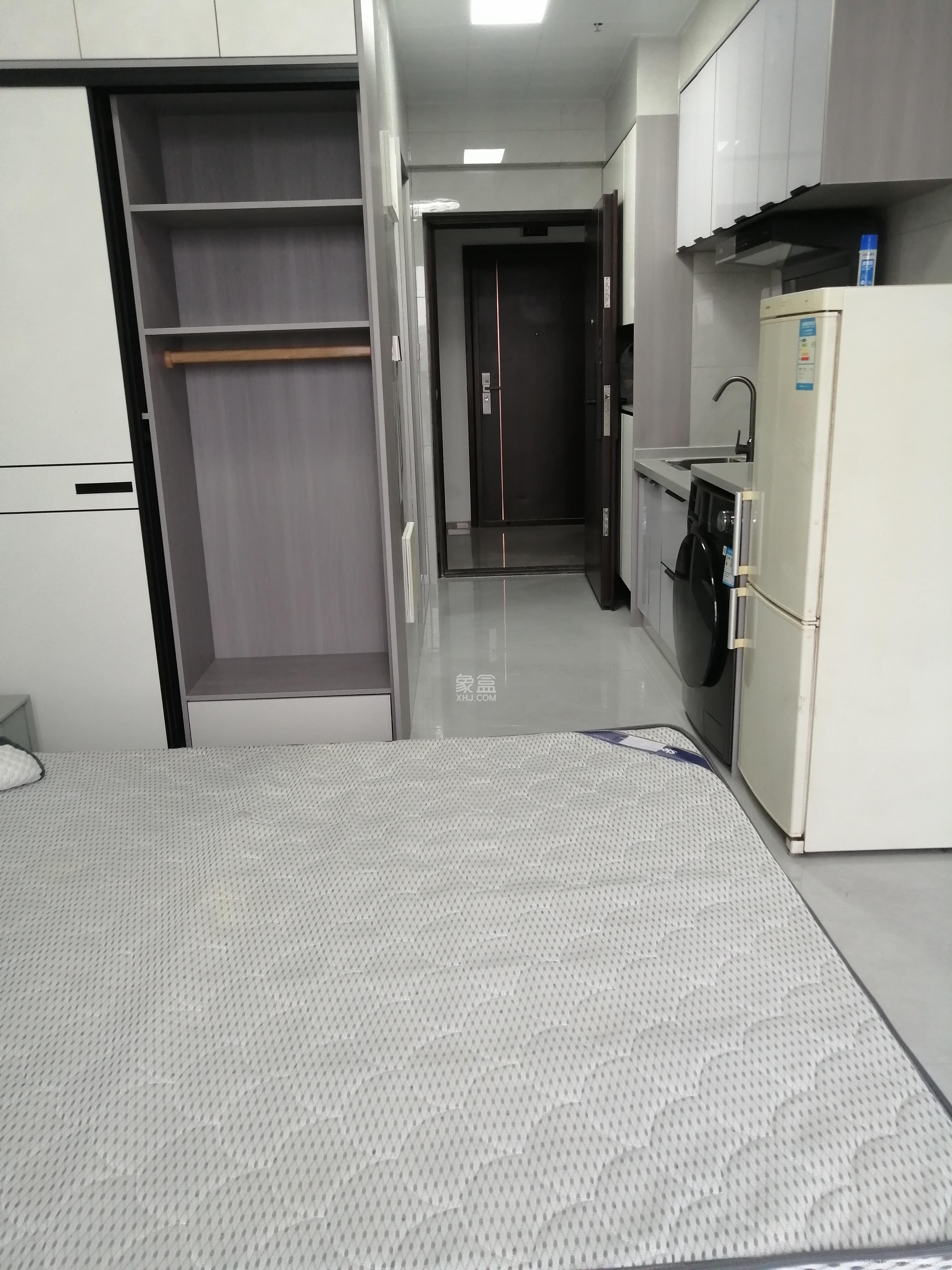 鄱阳汇金中心  1室0厅0卫    1200.0元/月室内图