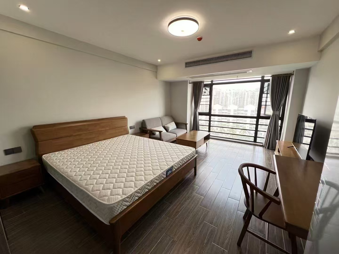 中国城星悦居  1室1厅1卫    2000.0元/月 中国城星悦居  1室1厅1卫    2000.0元/月室内图