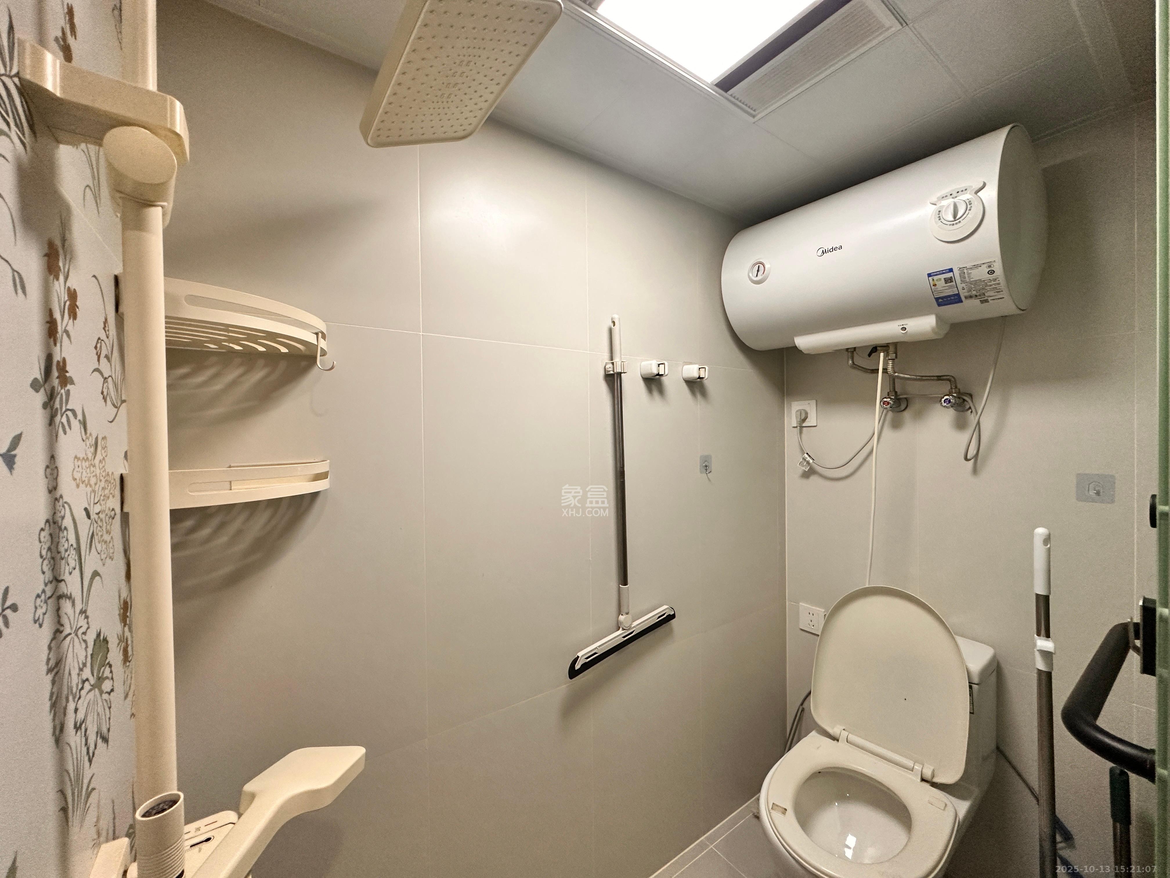 时代MOMA云PARK  2室1厅1卫    2500.0元/月室内图