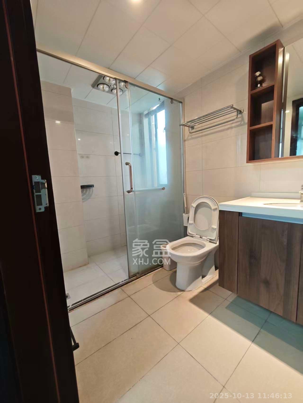 珠江东方明珠(新地东方明珠)三期 3室2厅2卫 2500.0元/月 珠江东方明珠(新地东方明珠)三期 3室2厅2卫 2500.0元/月室内图