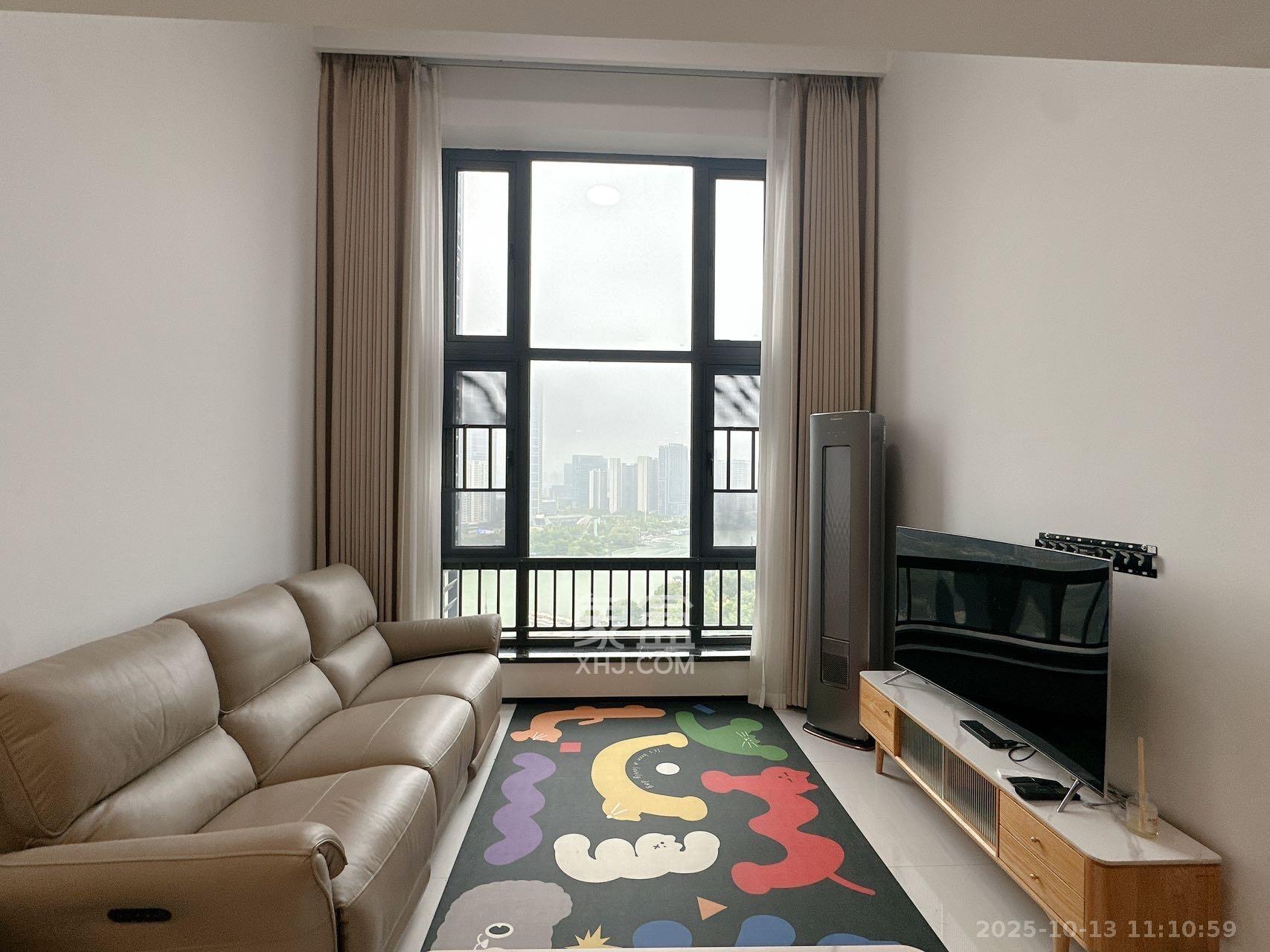 藏珑湖上公馆  1室0厅0卫    4500.0元/月