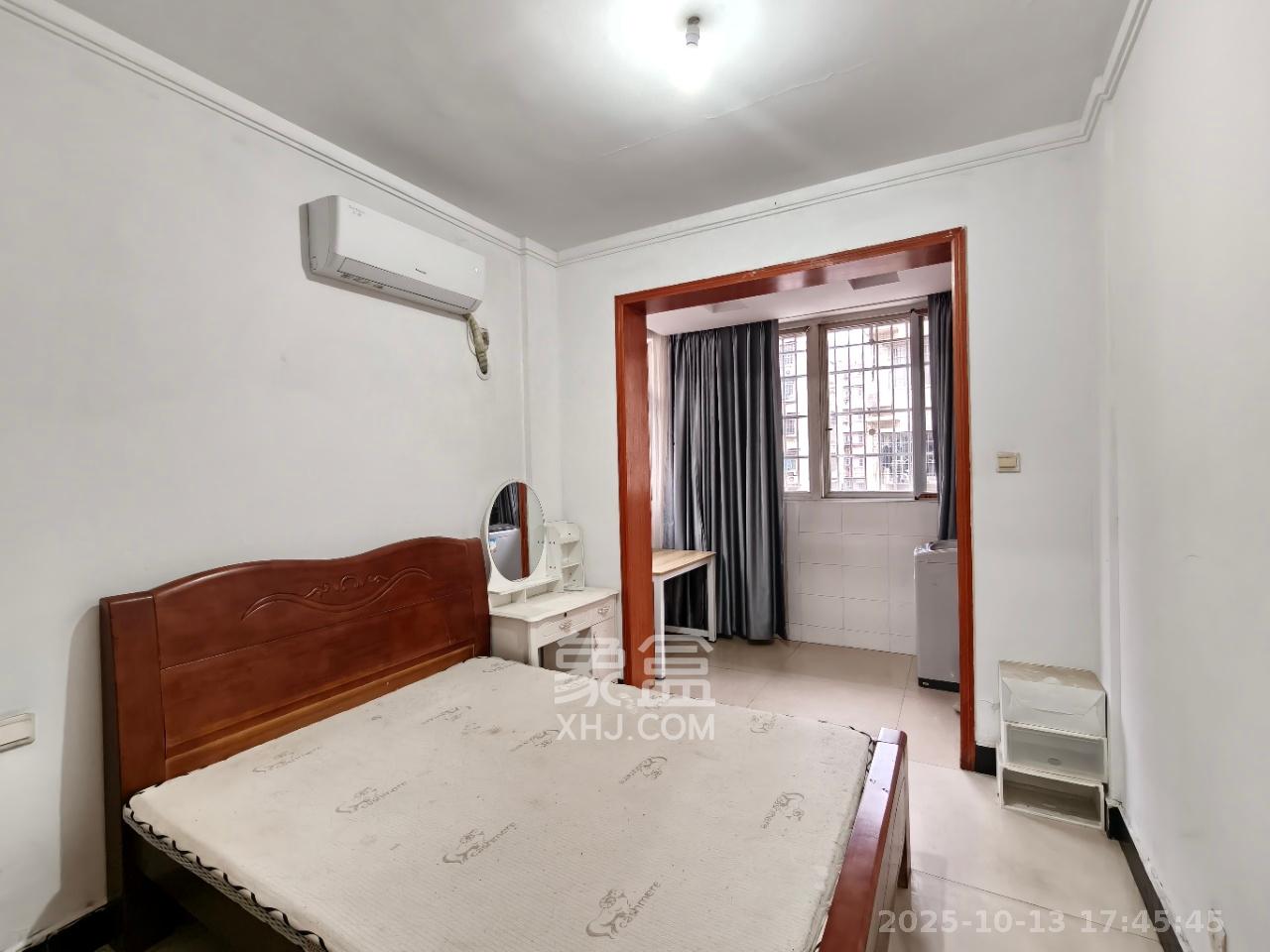 新桥沁园(银港农贸市场) 2室2厅1卫 1700.0元/月 新桥沁园(银港农贸市场) 2室2厅1卫 1700.0元/月室内图