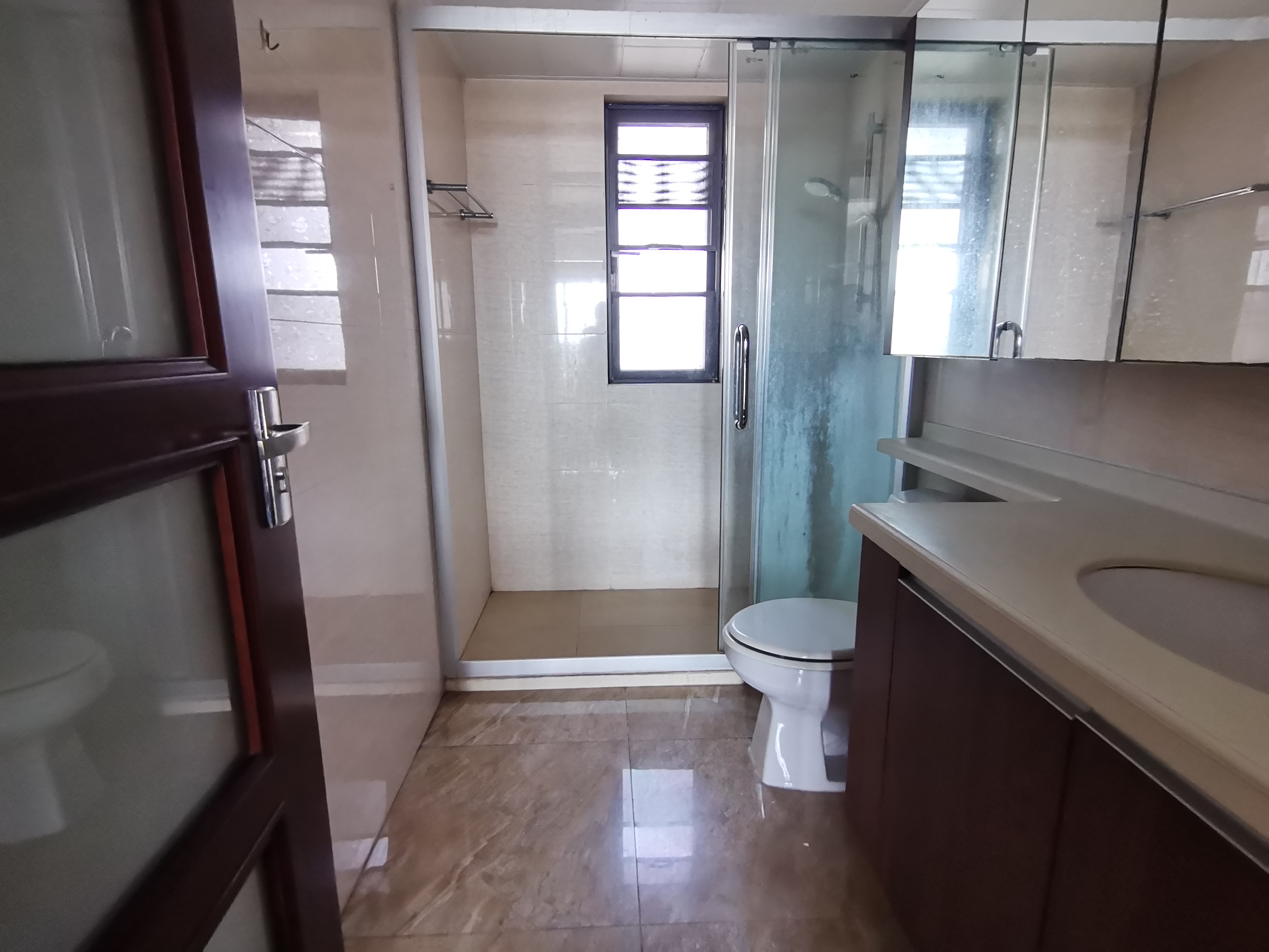 中海锦城 3室2厅2卫 3300.0元/月 中海锦城 3室2厅2卫 3300.0元/月室内图